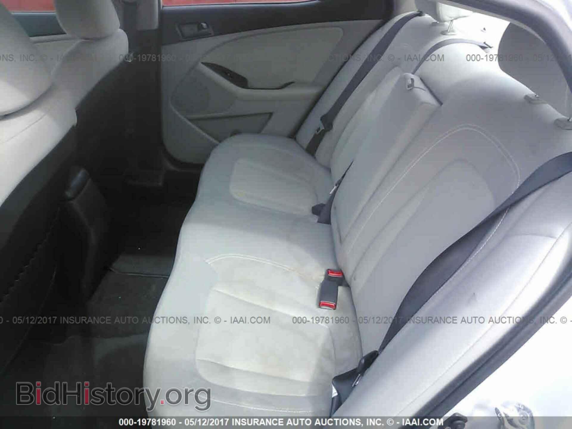 2011 Kia Optima - VIN: KNAGM4A74B5097373 - Фото 8