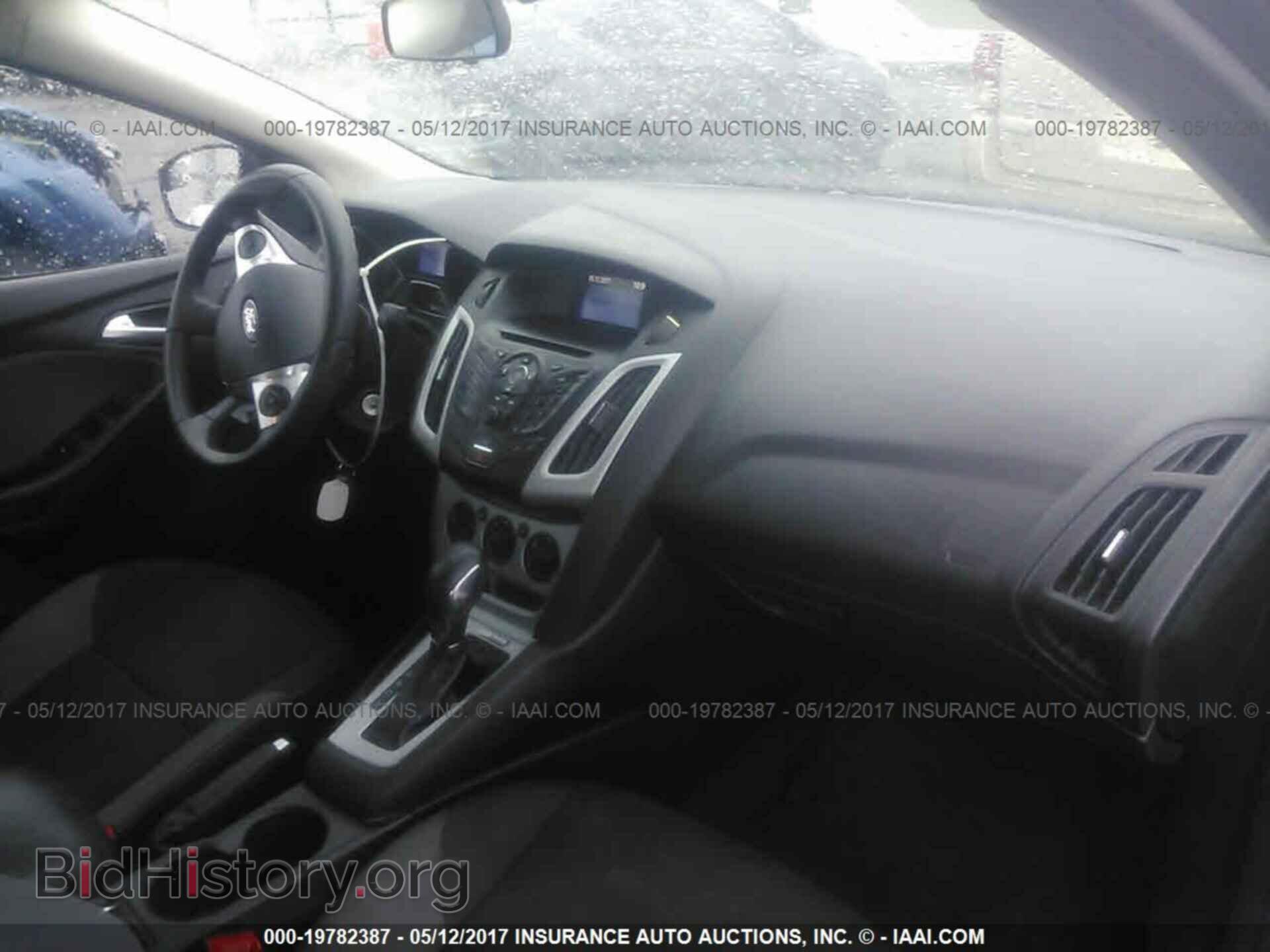 2013 Ford Focus - VIN: 1FADP3F24DL325901 - Photo 5