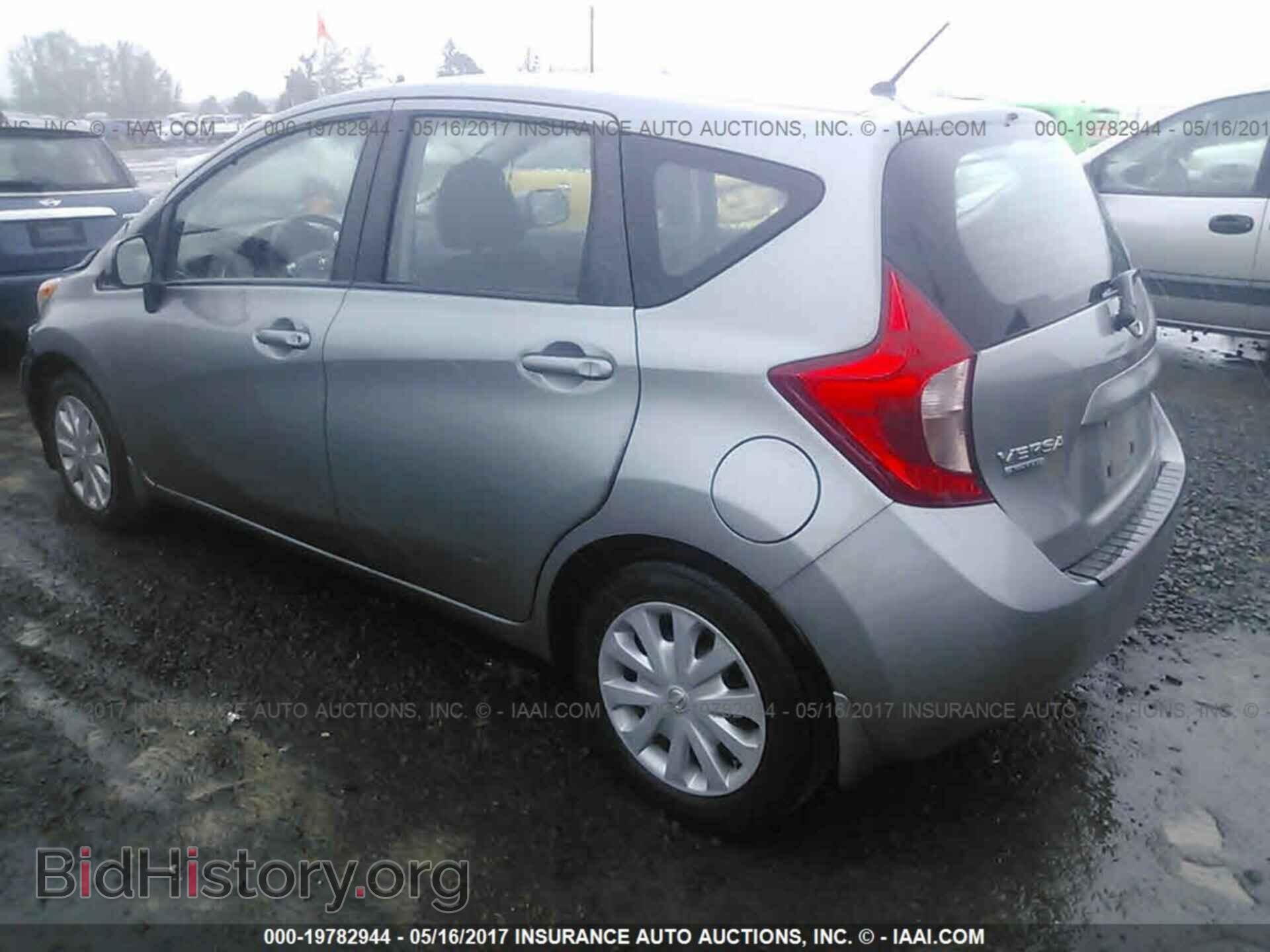 2014 Nissan Versa note - VIN: 3N1CE2CP0EL407297 - Фото 3