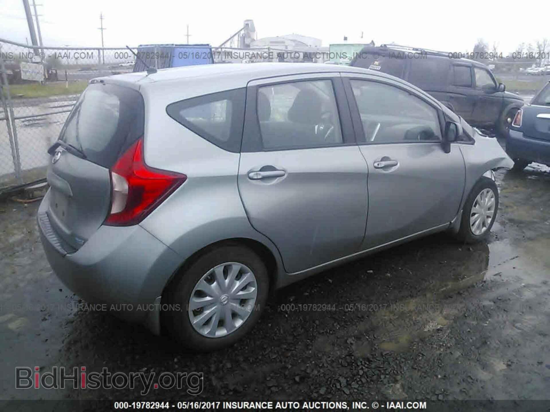 2014 Nissan Versa note - VIN: 3N1CE2CP0EL407297 - Фото 4