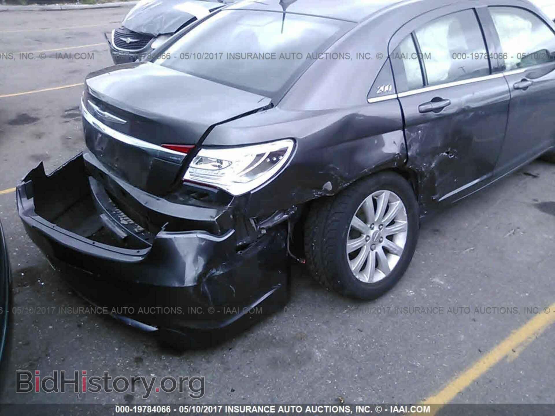 2014 Chrysler 200 - VIN: 1C3CCBBB0EN183204 - Фото 6