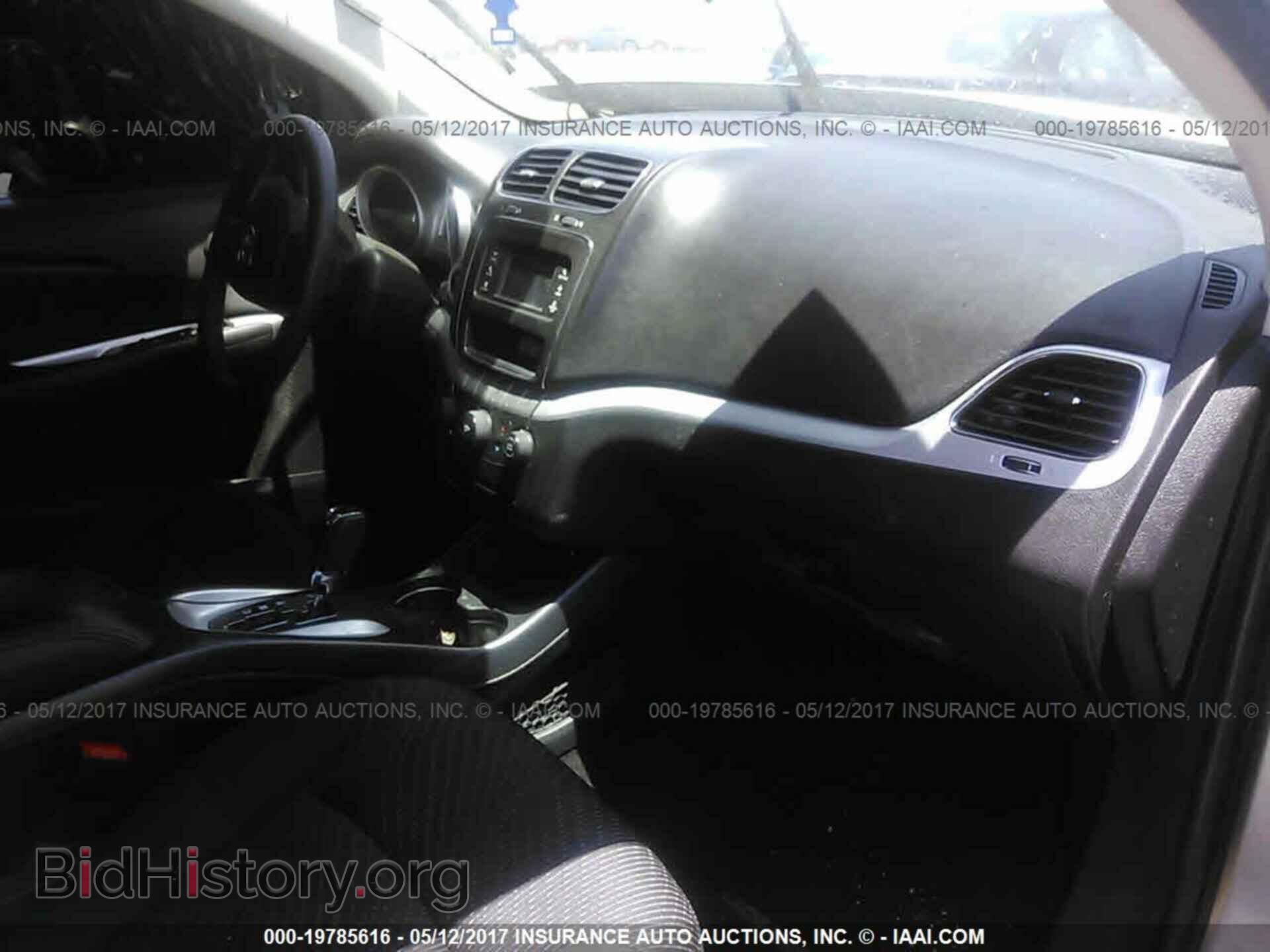 2016 Dodge Journey - VIN: 3C4PDCBG3GT134111 - Photo 5