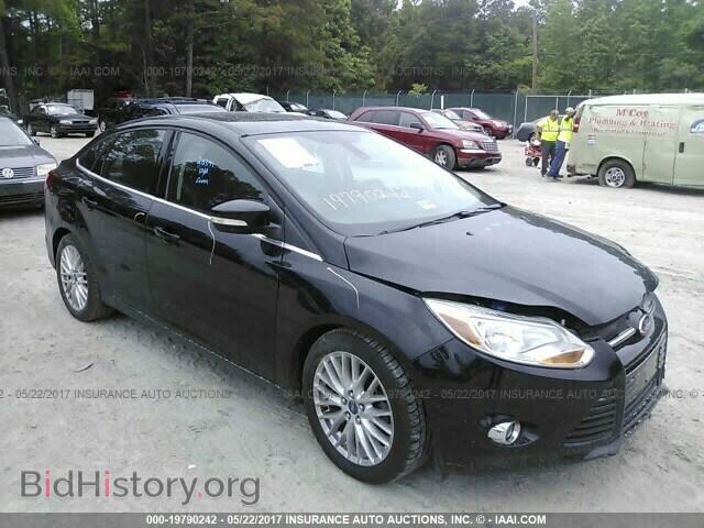 Photo 1FAHP3H22CL269745 - Ford Focus 2012
