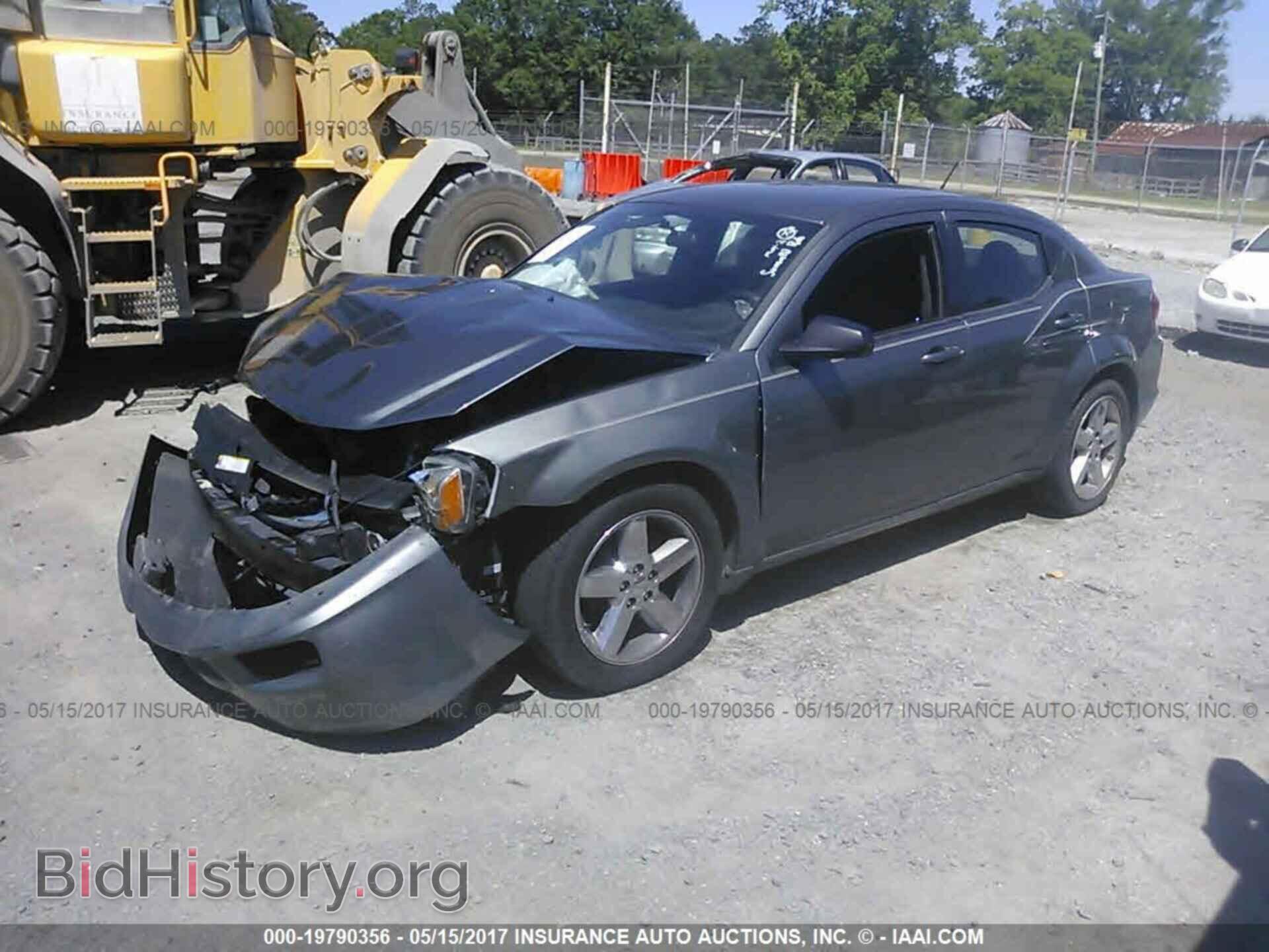 2013 Dodge Avenger - VIN: 1C3CDZAB0DN519195 - Photo 2