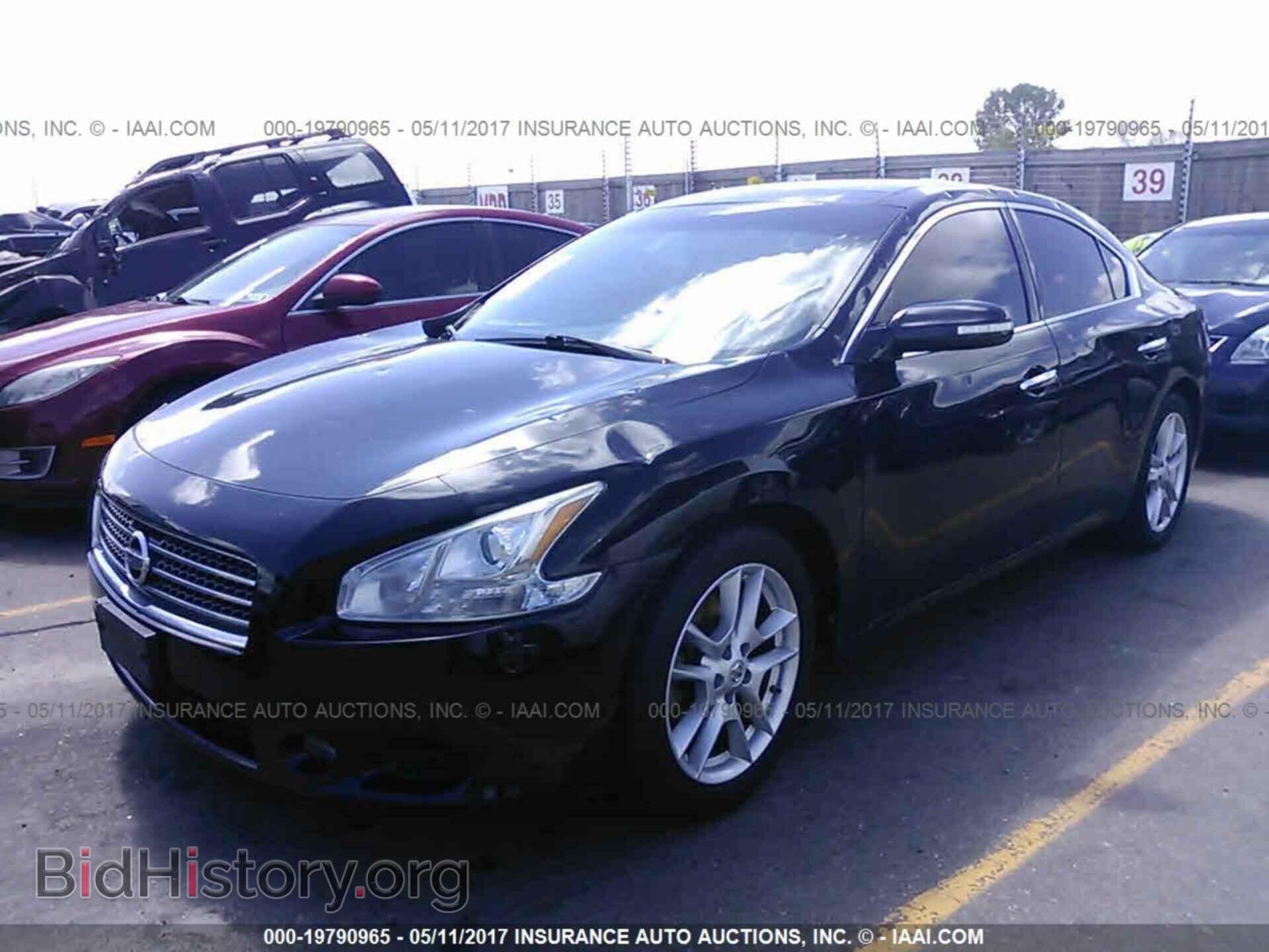 2011 Nissan Maxima - VIN: 1N4AA5AP3BC852330 - Фото 2