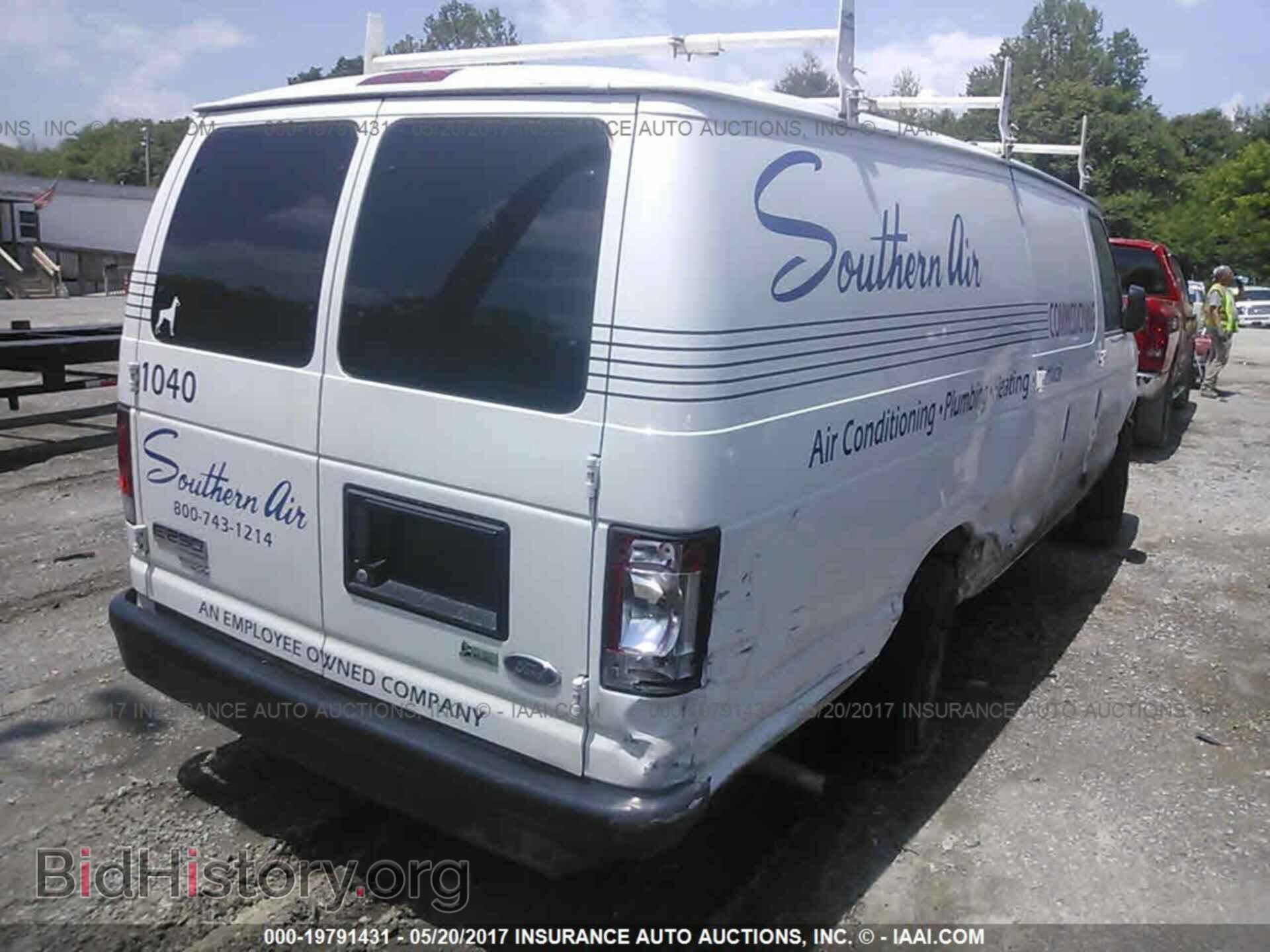 2014 Ford Econoline - VIN: 1FTNS2EW8EDA25379 - Photo 4