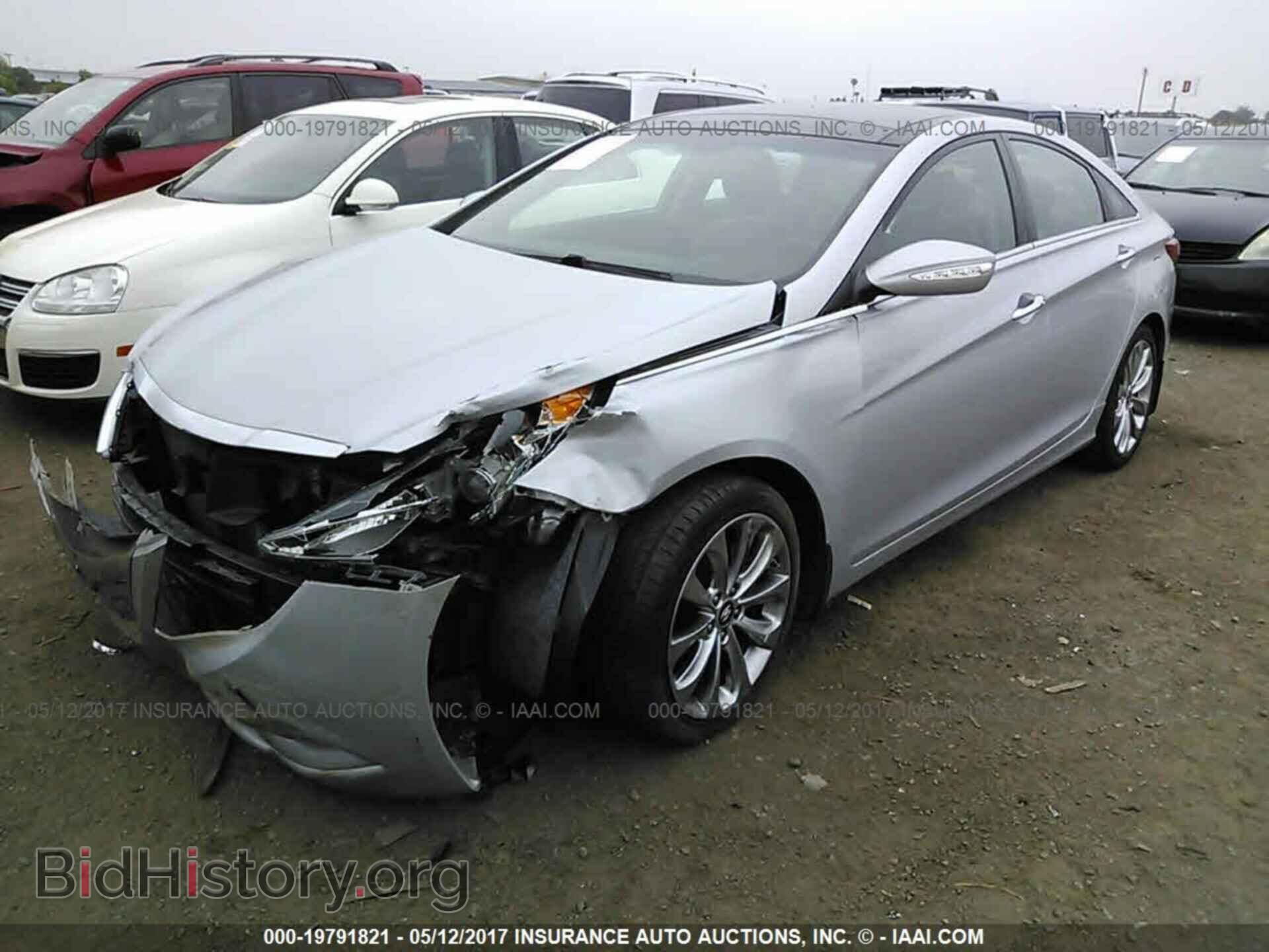 2012 Hyundai Sonata - VIN: 5NPEC4AB1CH479041 - Фото 2