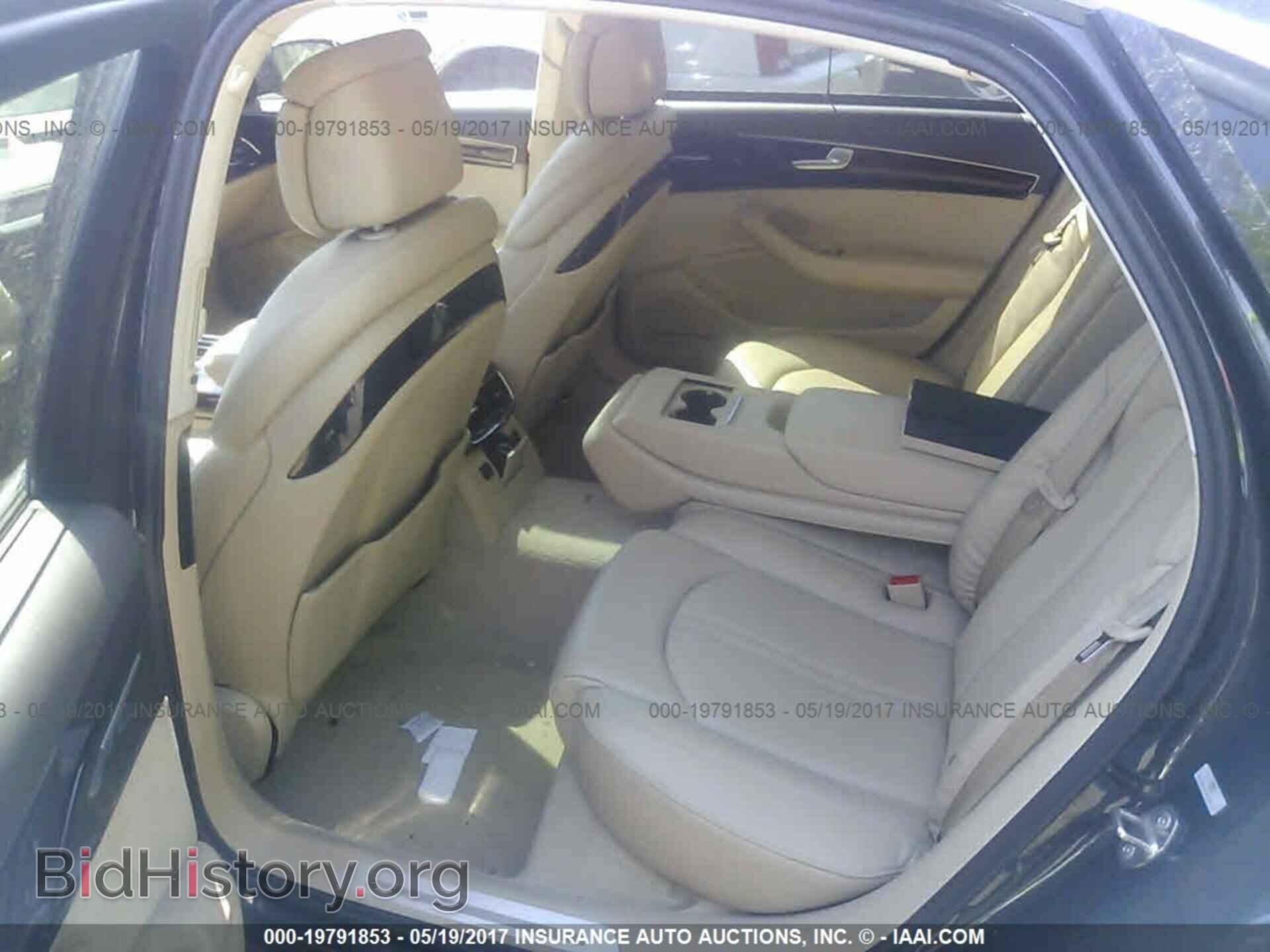 2011 Audi A8 - VIN: WAURVAFD5BN005786 - Photo 8