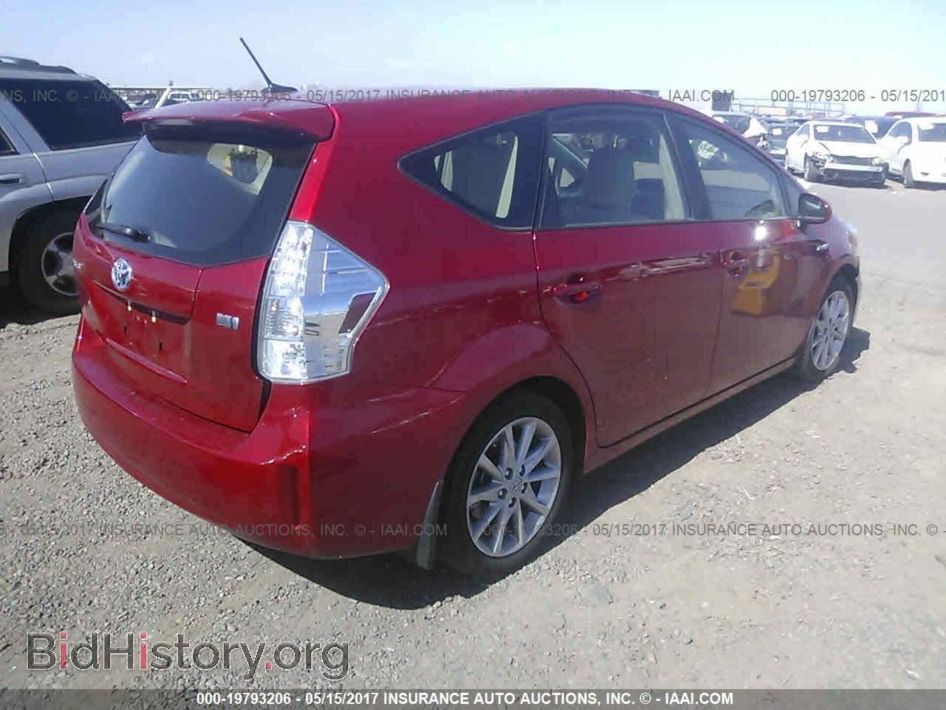 2013 Toyota Prius v - VIN: JTDZN3EU3D3246101 - Фото 4