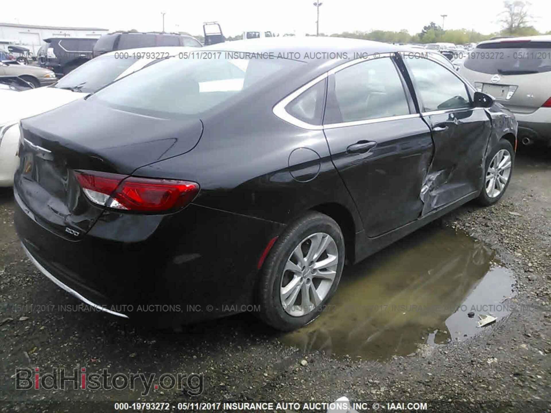 2015 Chrysler 200 - VIN: 1C3CCCAB4FN738020 - Photo 4
