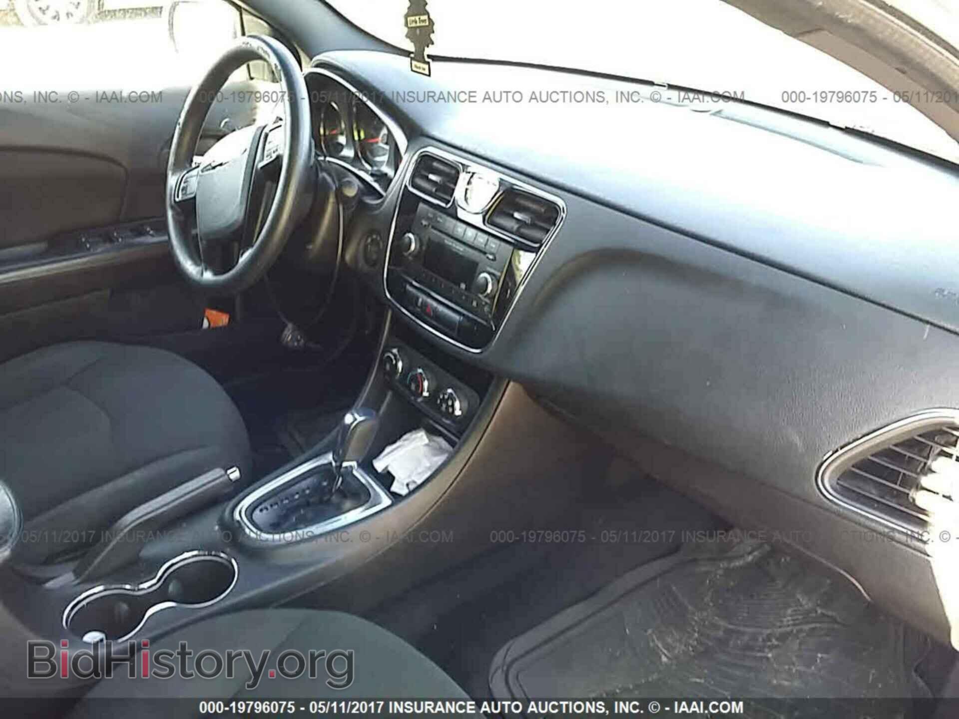 2012 Chrysler 200 - VIN: 1C3CCBAB5CN149371 - Фото 5