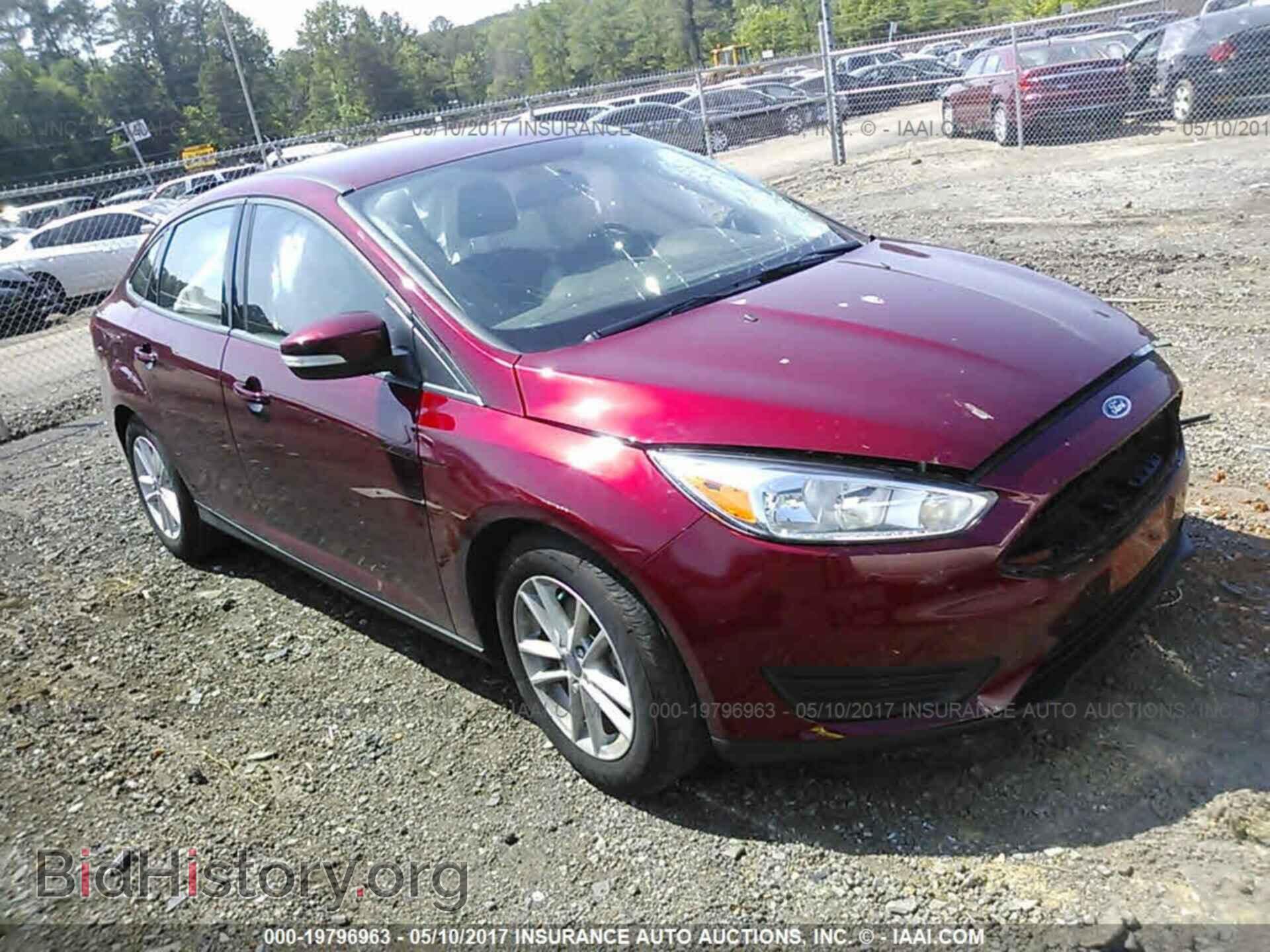 Photo 1FADP3F20HL201744 - Ford Focus 2017