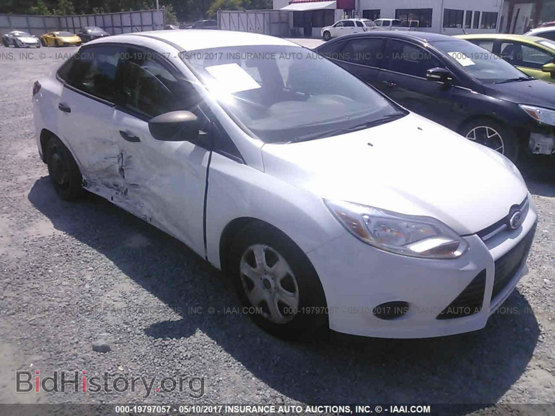 Фотография 1FAHP3E21CL254061 - Ford Focus 2012