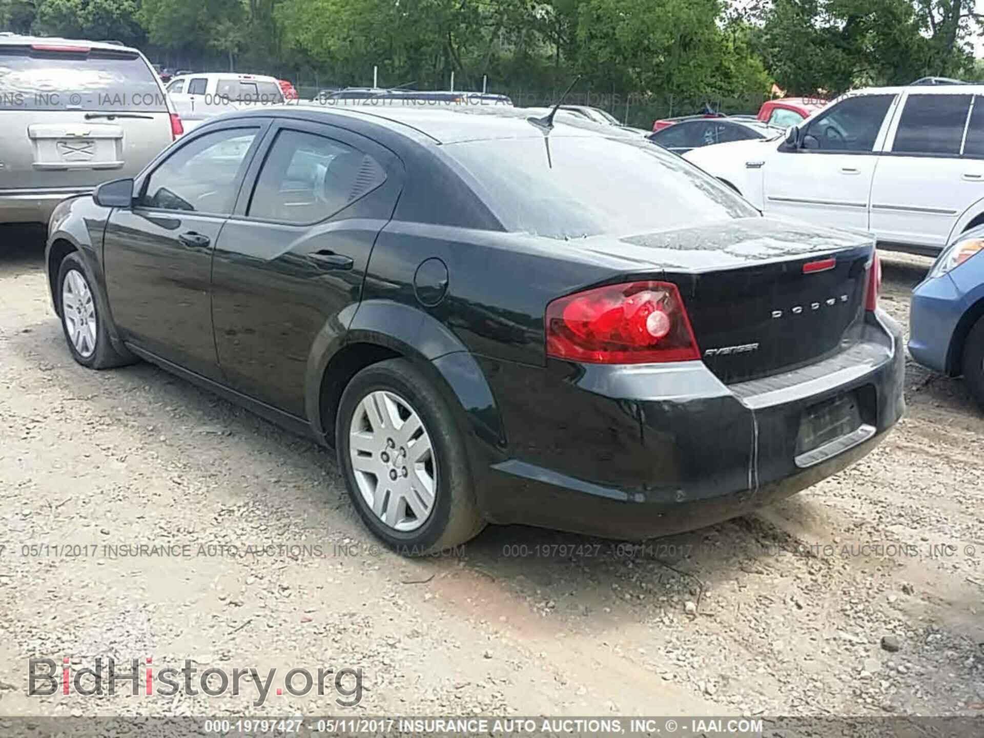 2011 Dodge Avenger - VIN: 1B3BD4FB9BN590722 - Photo 3