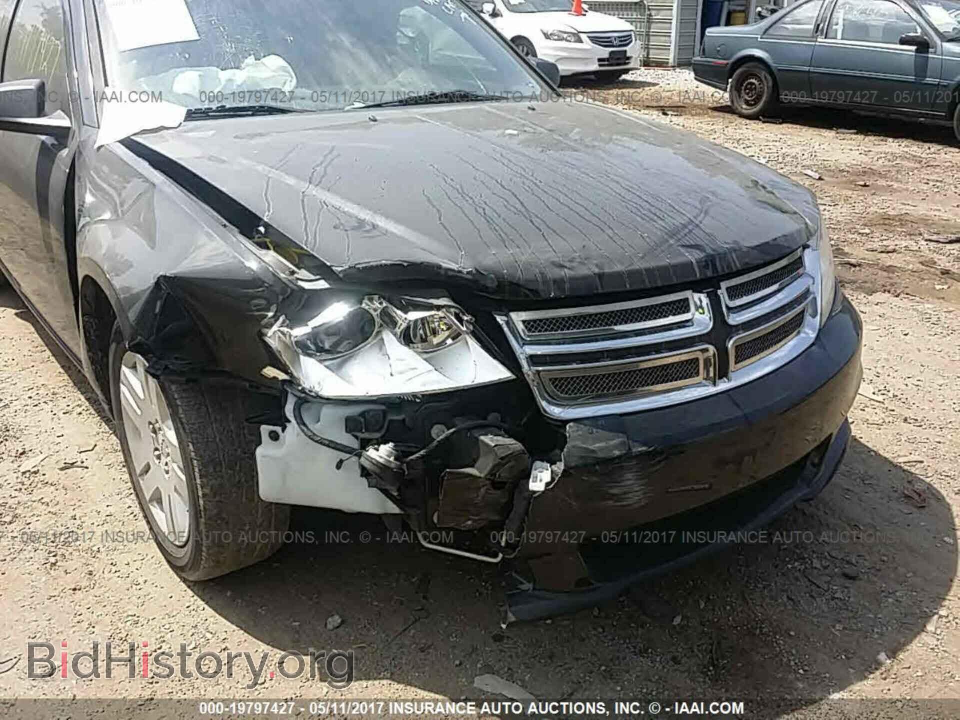 2011 Dodge Avenger - VIN: 1B3BD4FB9BN590722 - Photo 6