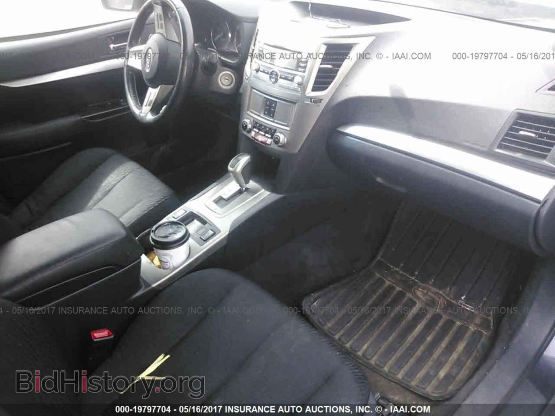 2011 Subaru Outback - VIN: 4S4BRBCC9B3390402 - Фото 5