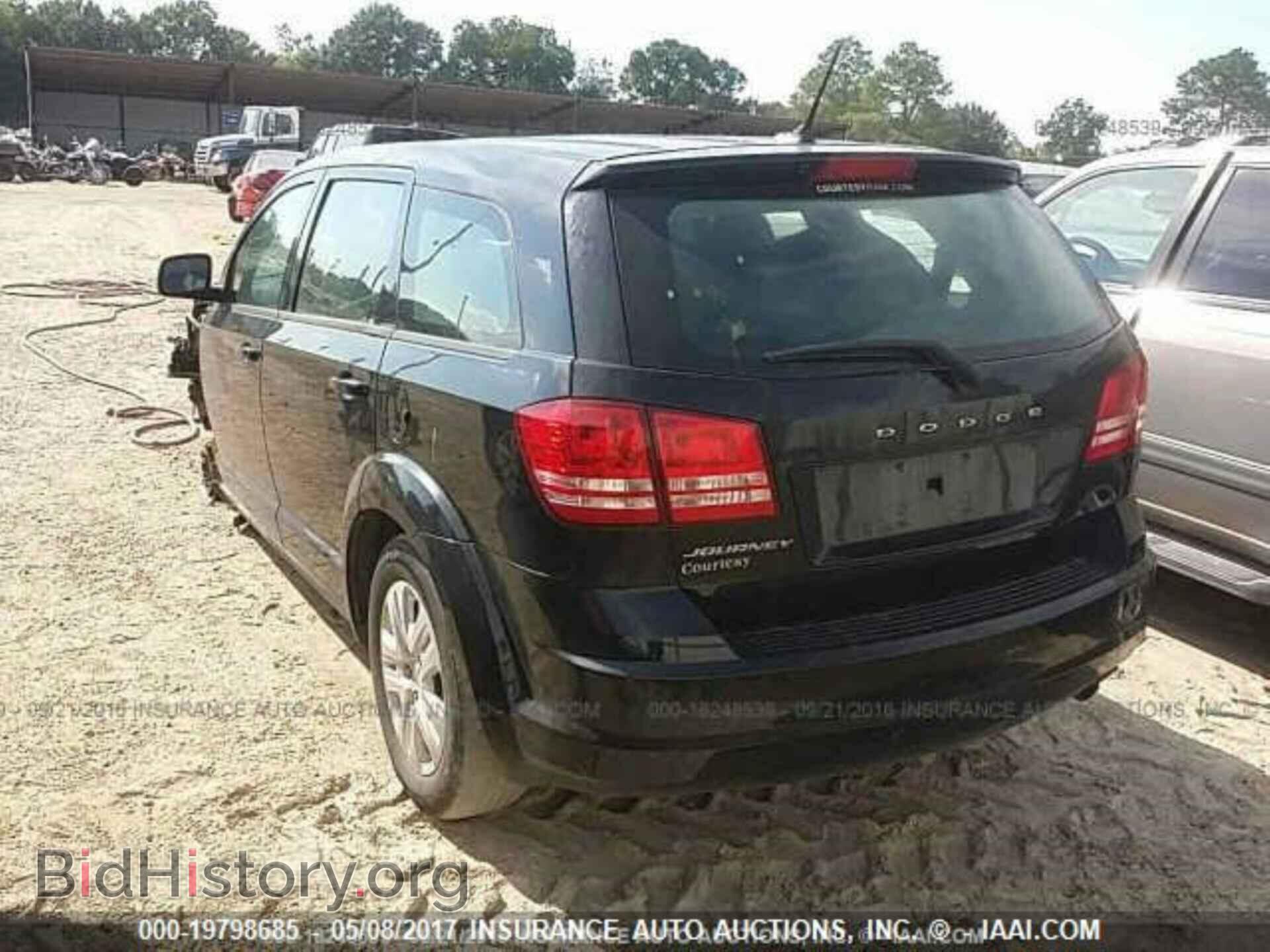 2014 Dodge Journey - VIN: 3C4PDCAB7ET241746 - Фото 3