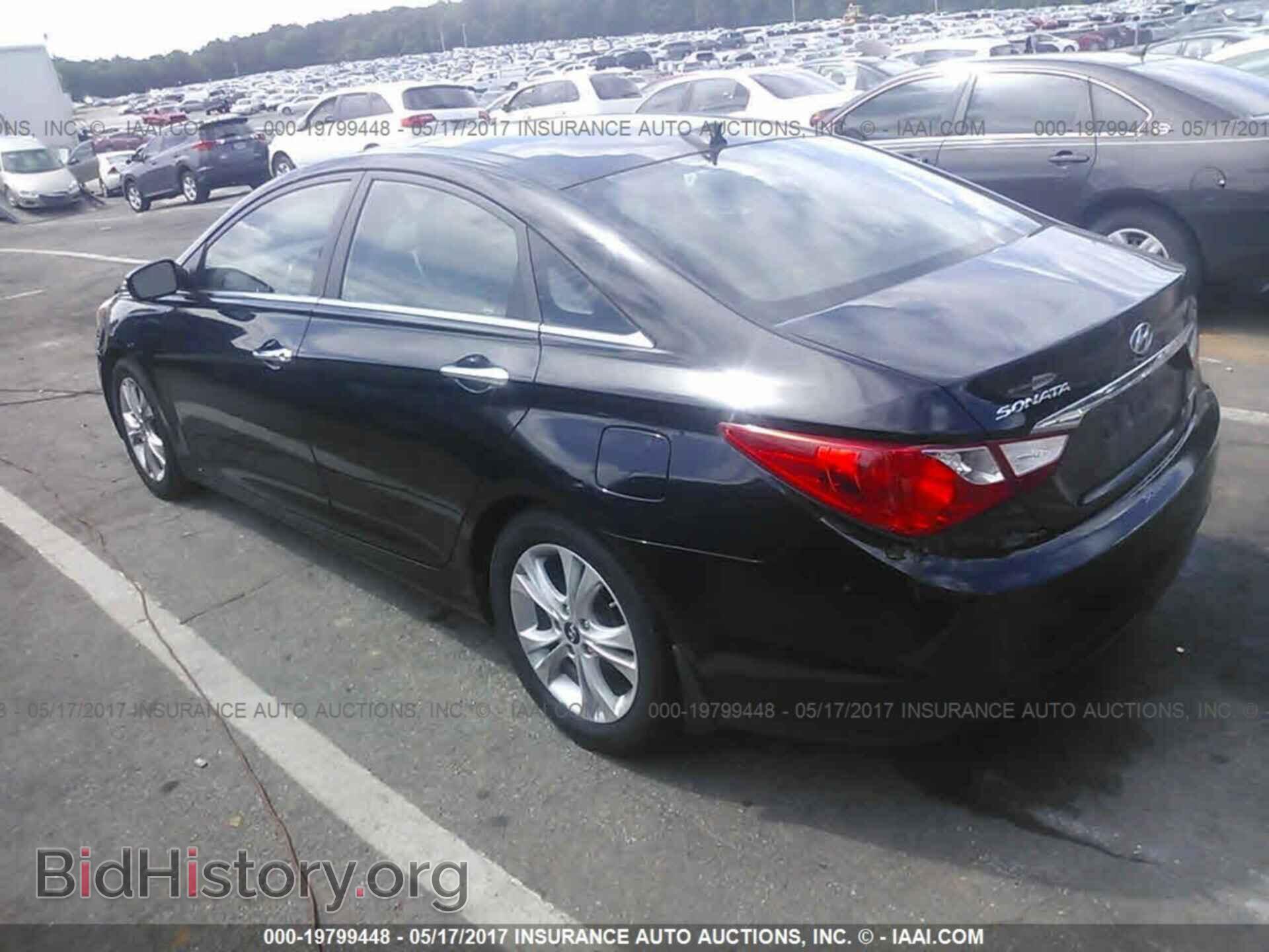 2012 Hyundai Sonata - VIN: 5NPEC4AC1CH433735 - Фото 3