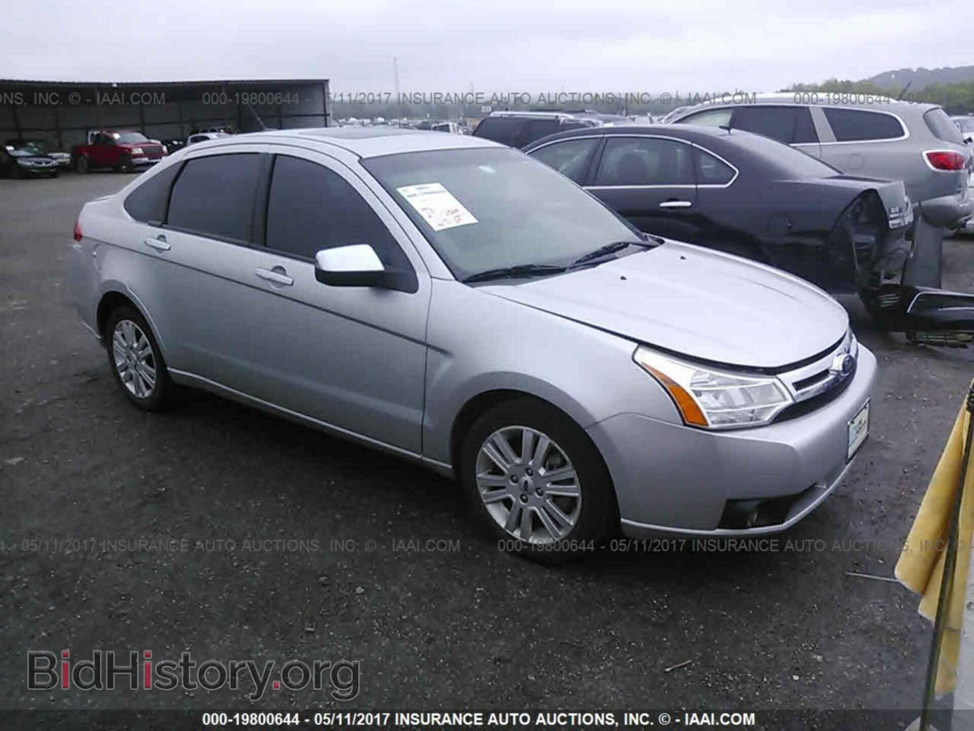 Photo 1FAHP3HN2BW202375 - Ford Focus 2011