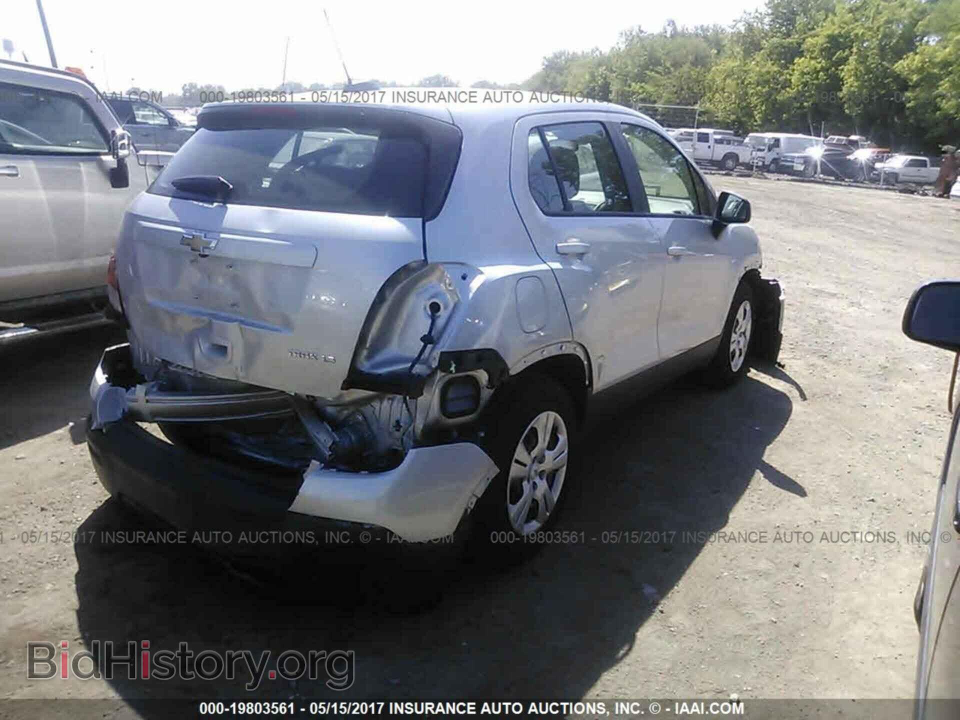 2016 Chevrolet Trax - VIN: 3GNCJKSB0GL276056 - Фото 4