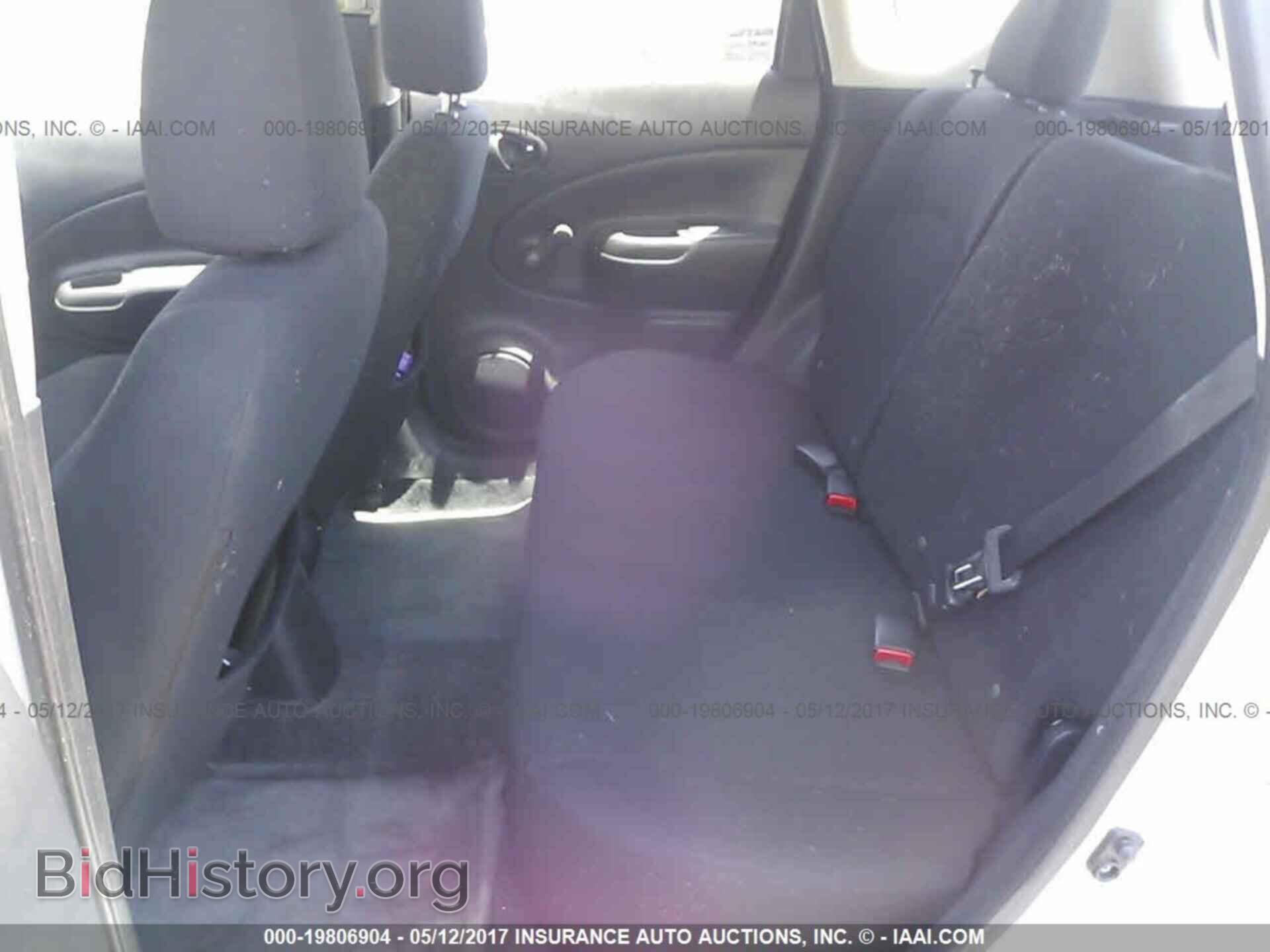 2015 Nissan Versa note - VIN: 3N1CE2CP8FL381663 - Photo 8