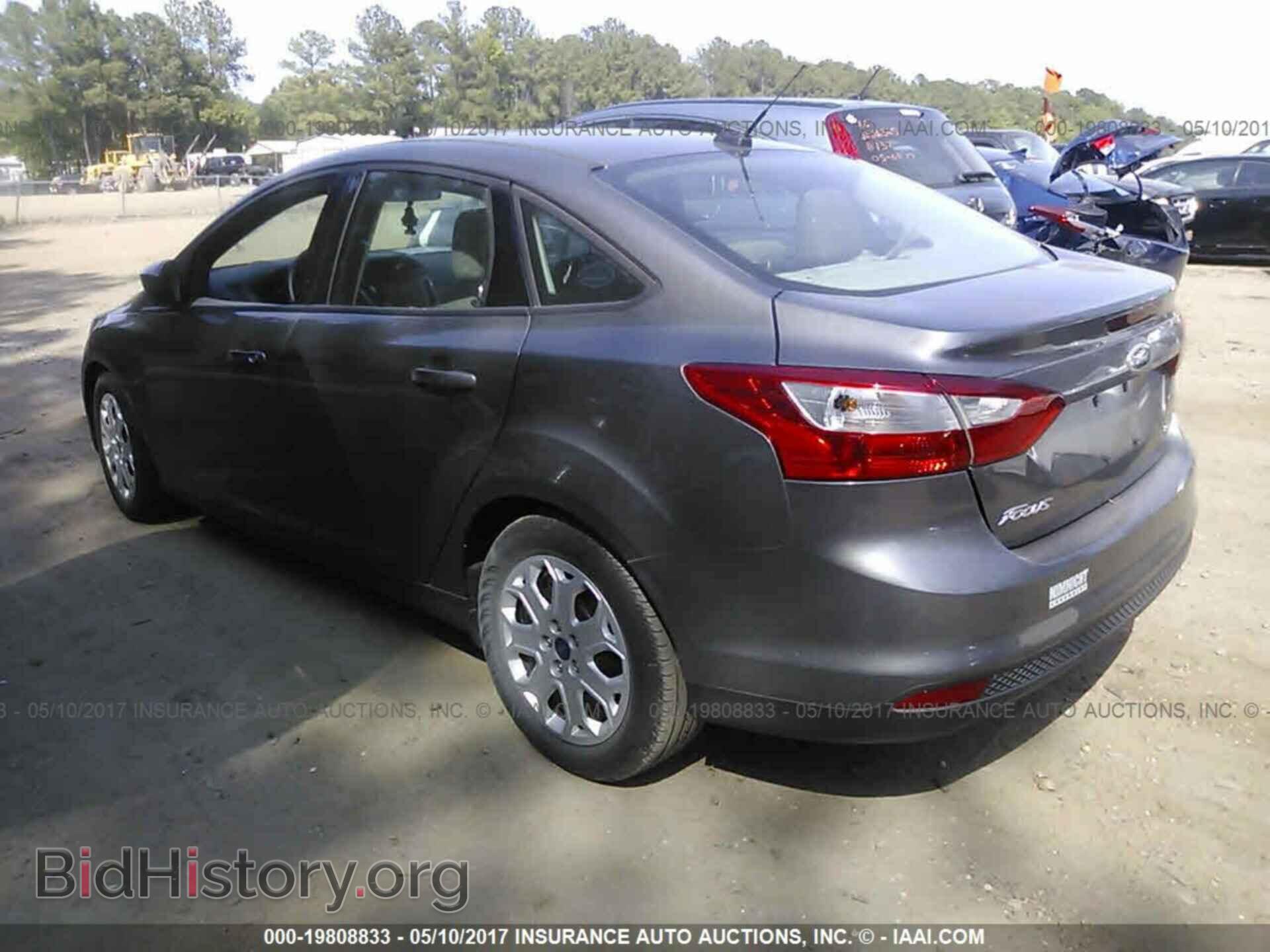 2012 Ford Focus - VIN: 1FAHP3F2XCL293066 - Фото 3