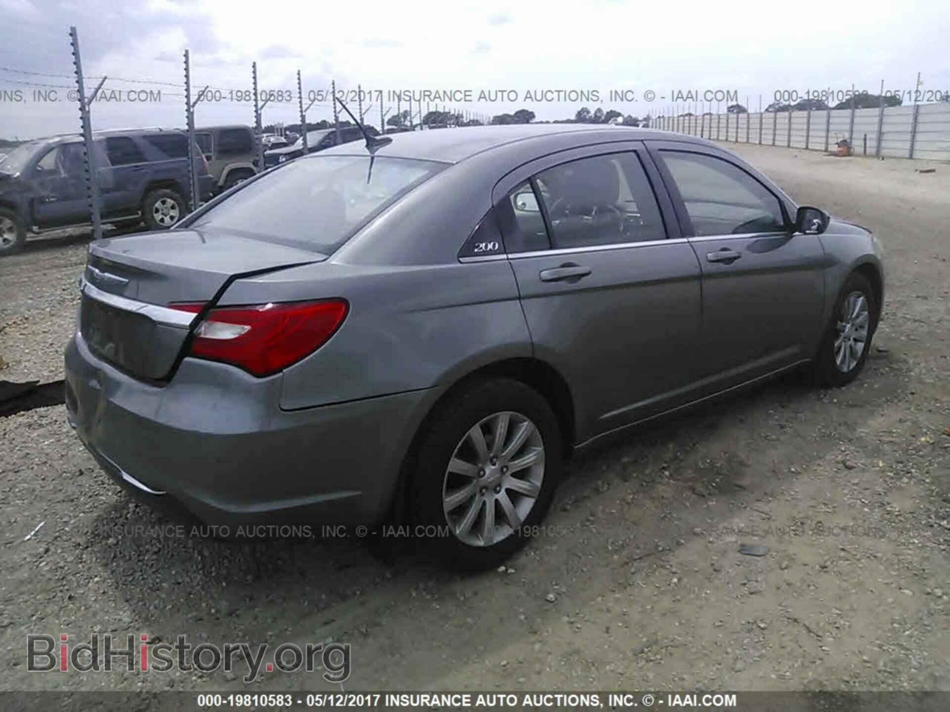 2012 Chrysler 200 - VIN: 1C3CCBBB9CN197700 - Фото 4