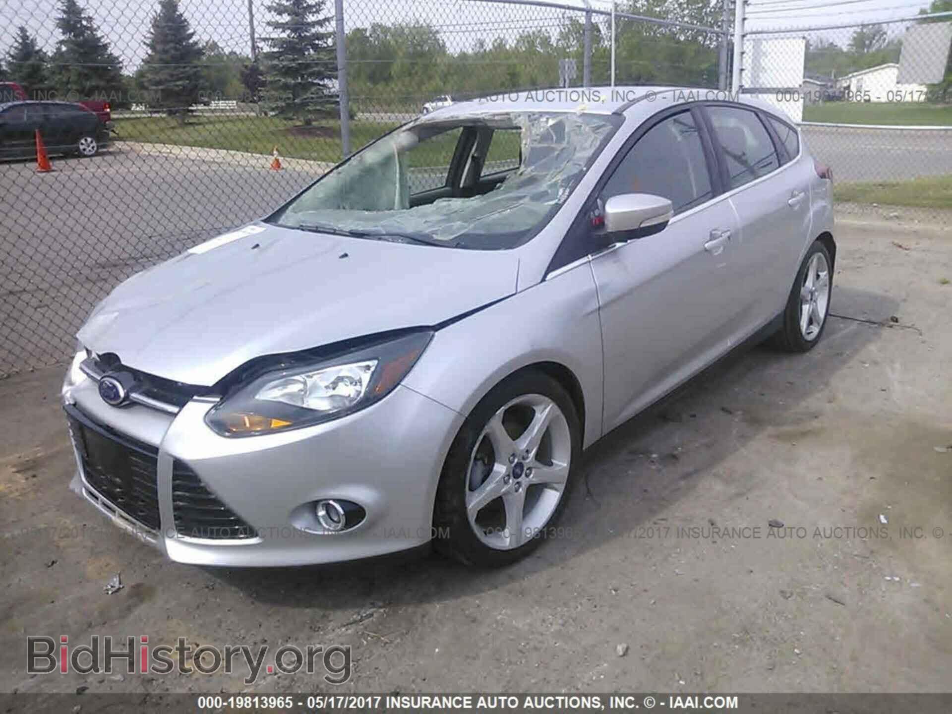 2013 Ford Focus - VIN: 1FADP3N25DL270604 - Фото 2