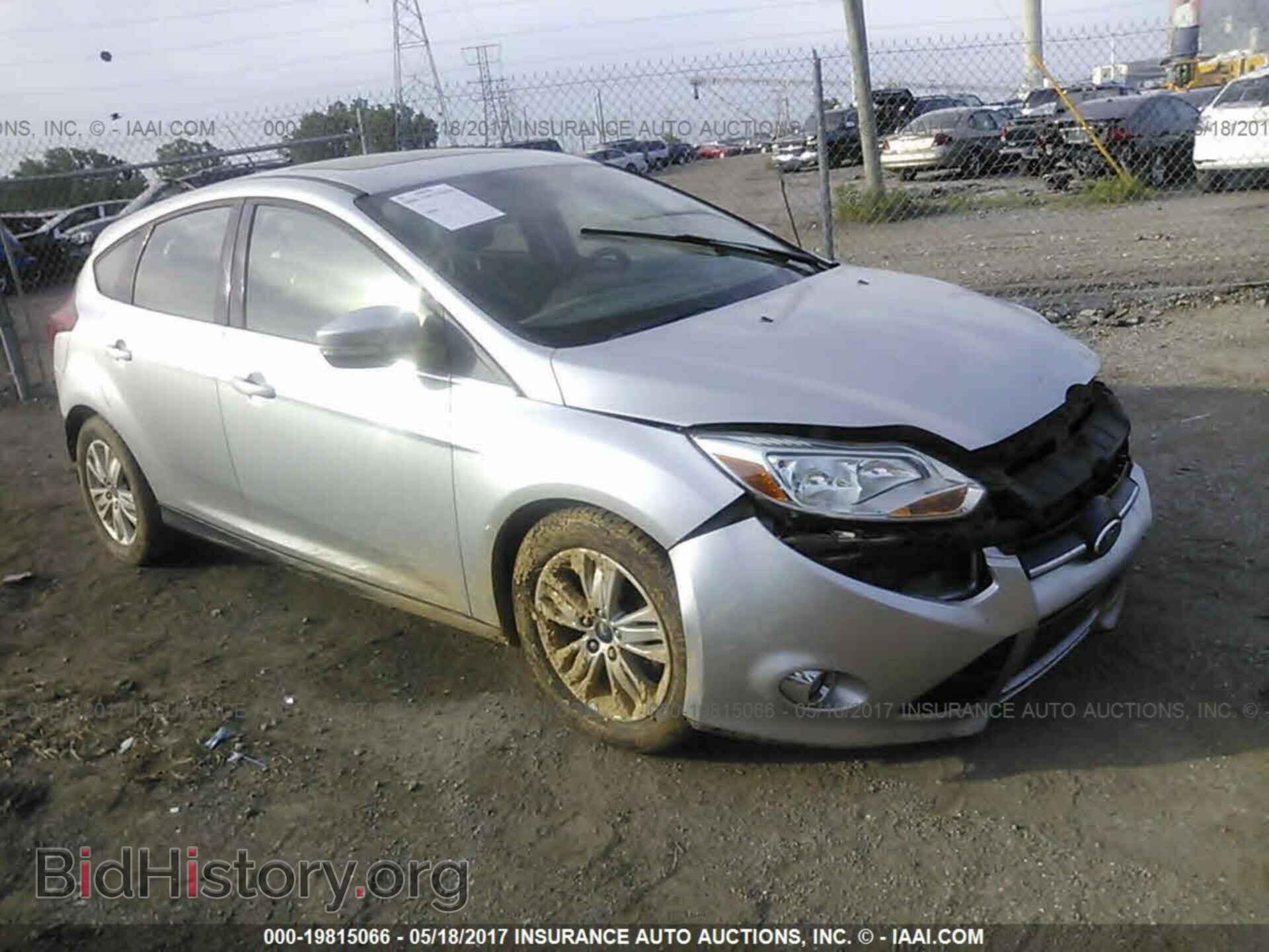 Photo 1FAHP3M28CL190635 - Ford Focus 2012