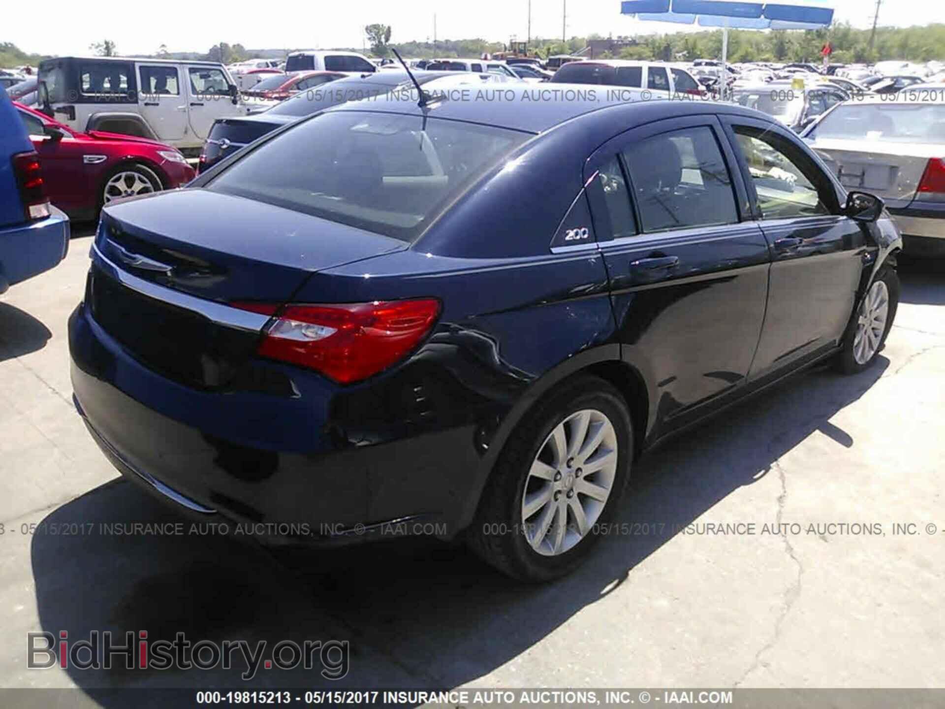 2013 Chrysler 200 - VIN: 1C3CCBBB6DN633517 - Фото 4