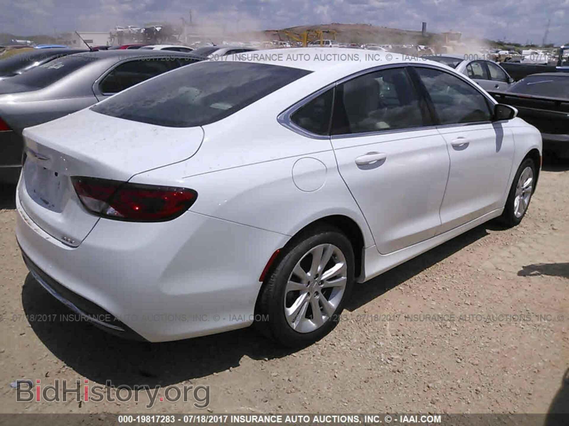 2015 Chrysler 200 - VIN: 1C3CCCAB8FN617135 - Фото 4