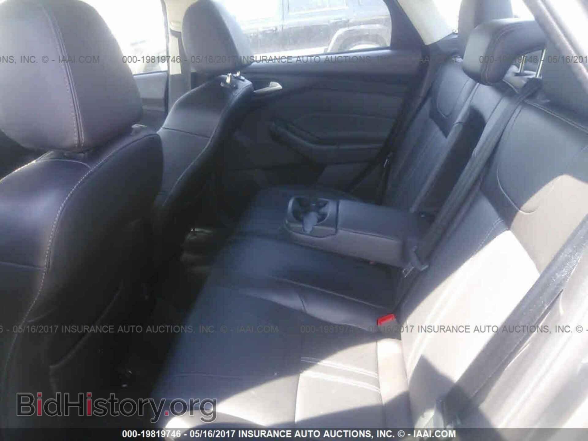2014 Ford Focus - VIN: 1FADP3F26EL319079 - Photo 8