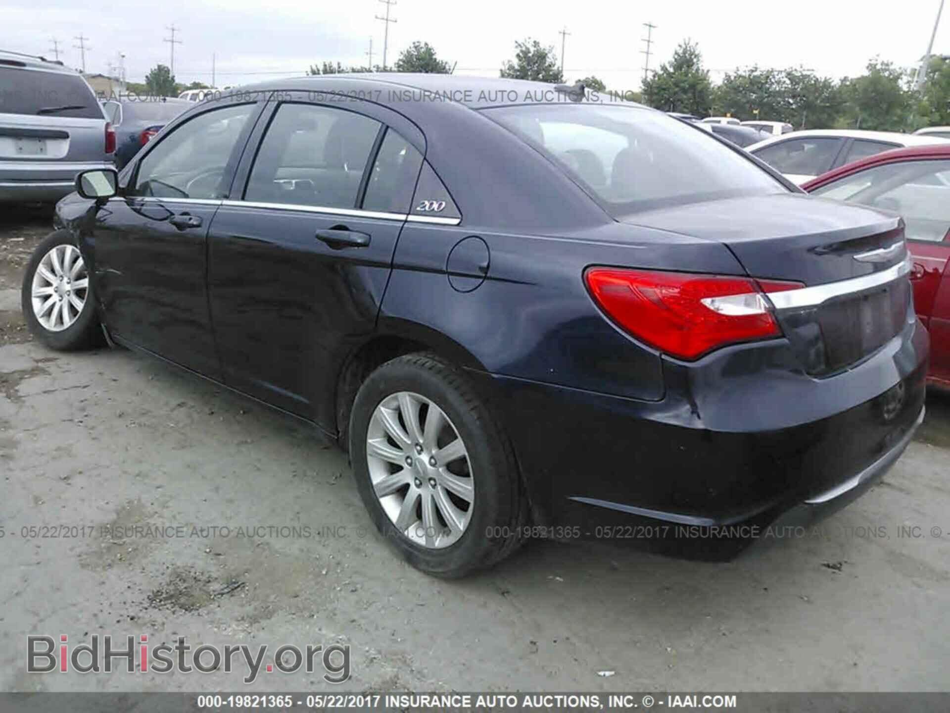 2012 Chrysler 200 - VIN: 1C3CCBBB3CN303137 - Фото 3