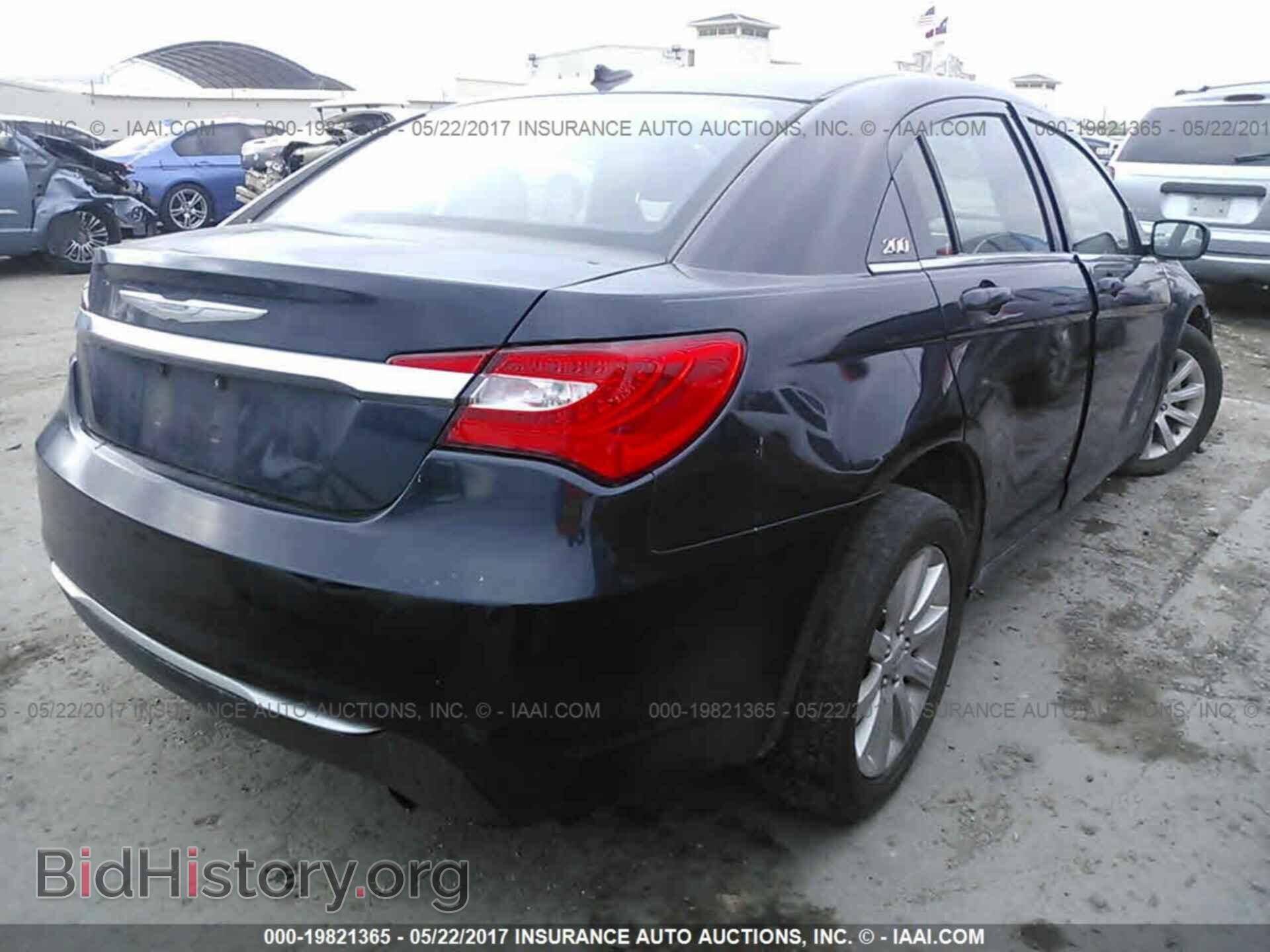 2012 Chrysler 200 - VIN: 1C3CCBBB3CN303137 - Фото 4