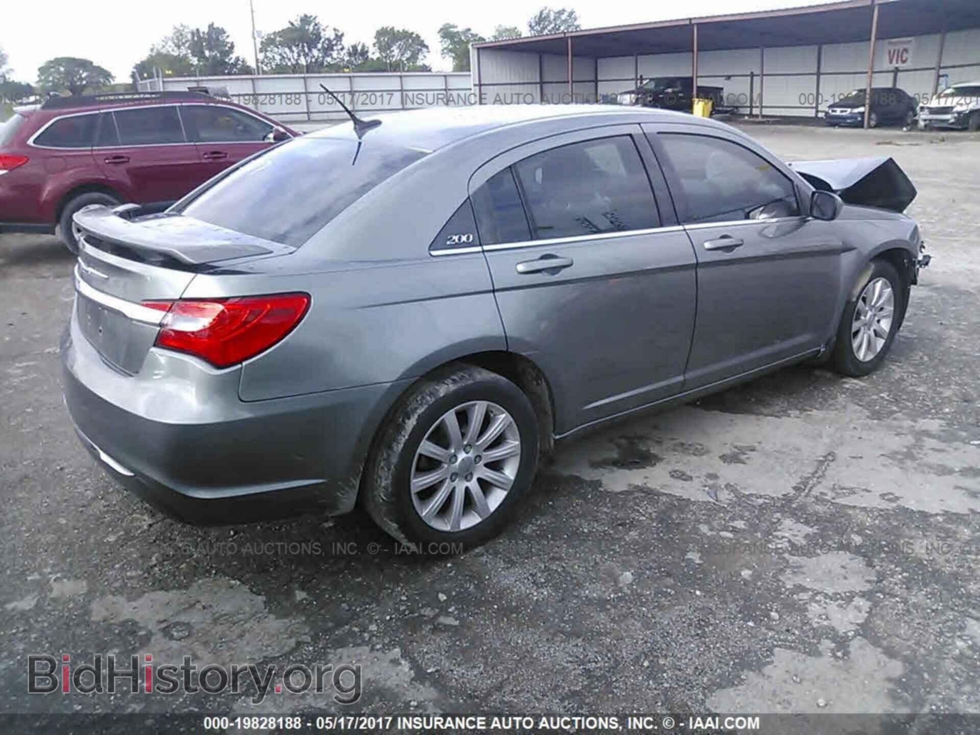 2012 Chrysler 200 - VIN: 1C3CCBBB1CN114714 - Фото 4