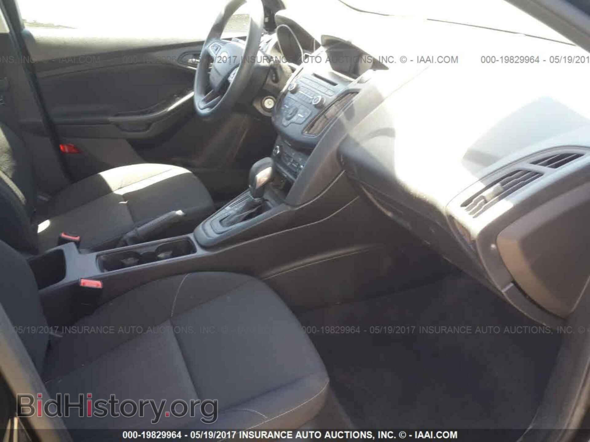 2015 Ford Focus - VIN: 1FADP3E29FL261746 - Фото 5