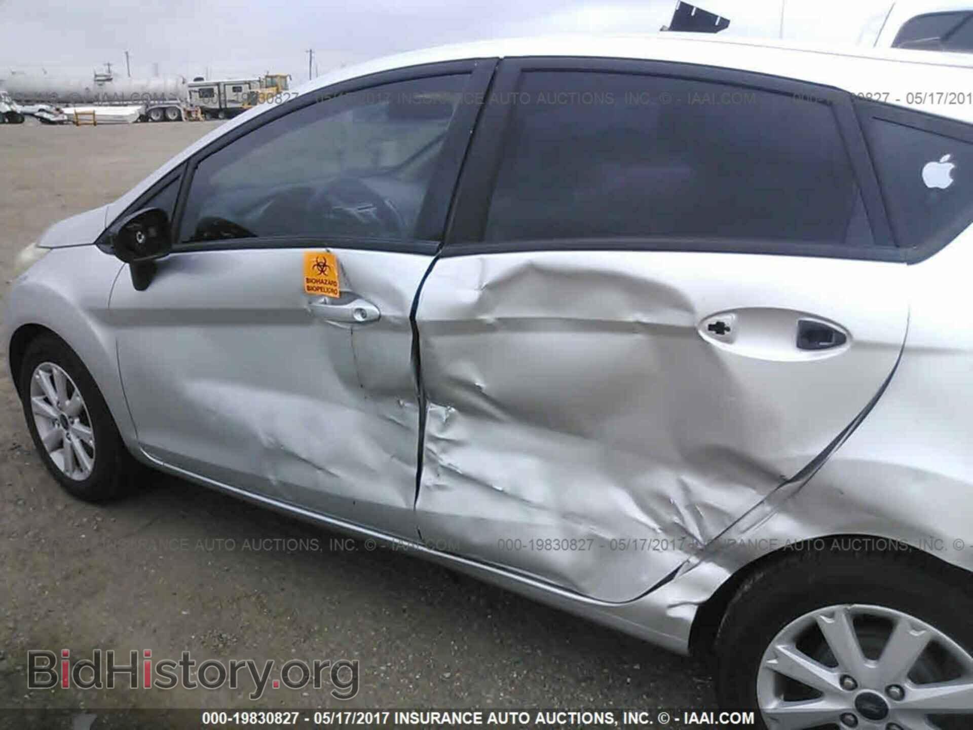 2011 Ford Fiesta - VIN: 3FADP4EJ9BM135182 - Фото 6