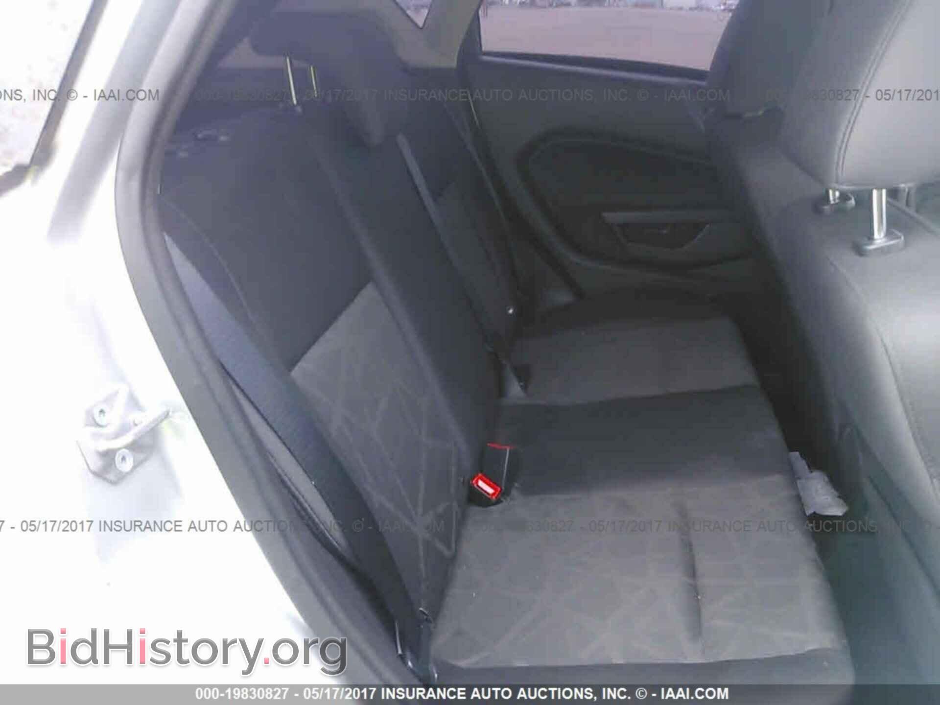 2011 Ford Fiesta - VIN: 3FADP4EJ9BM135182 - Фото 8