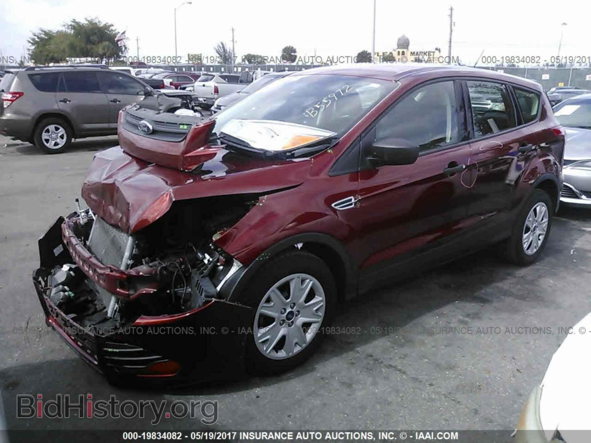 2014 Ford Escape - VIN: 1FMCU0F79EUB55972 - Photo 2