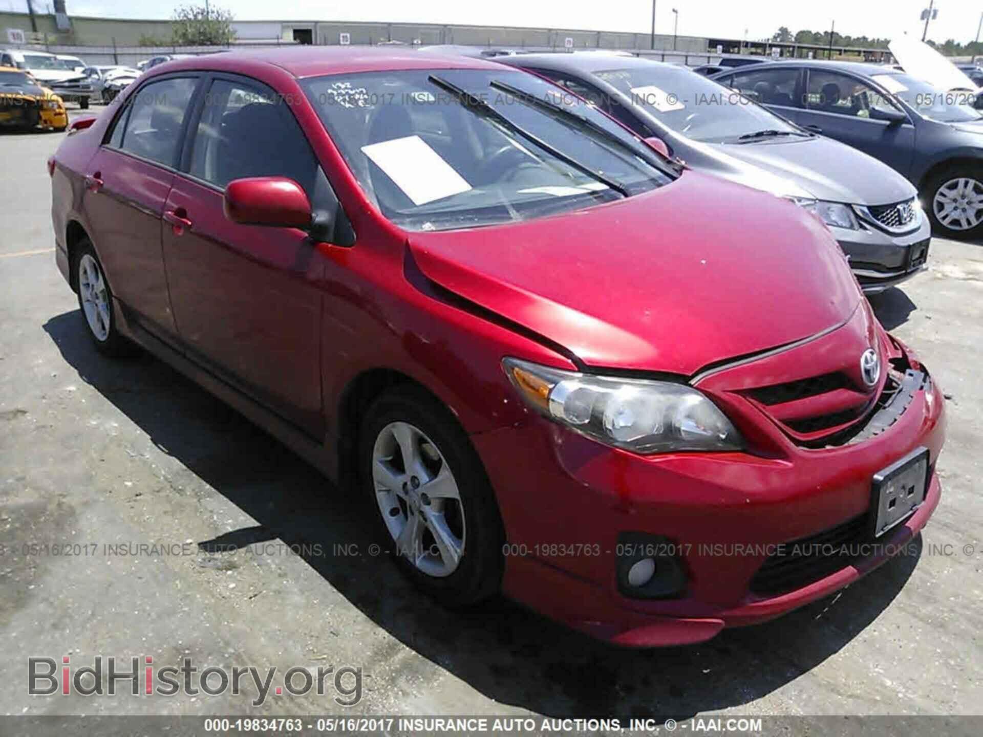 Photo 2T1BU4EE6BC657421 - Toyota Corolla 2011