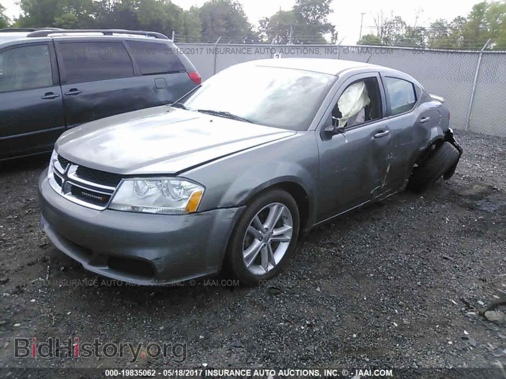 2013 Dodge Avenger - VIN: 1C3CDZAG2DN702934 - Фото 2
