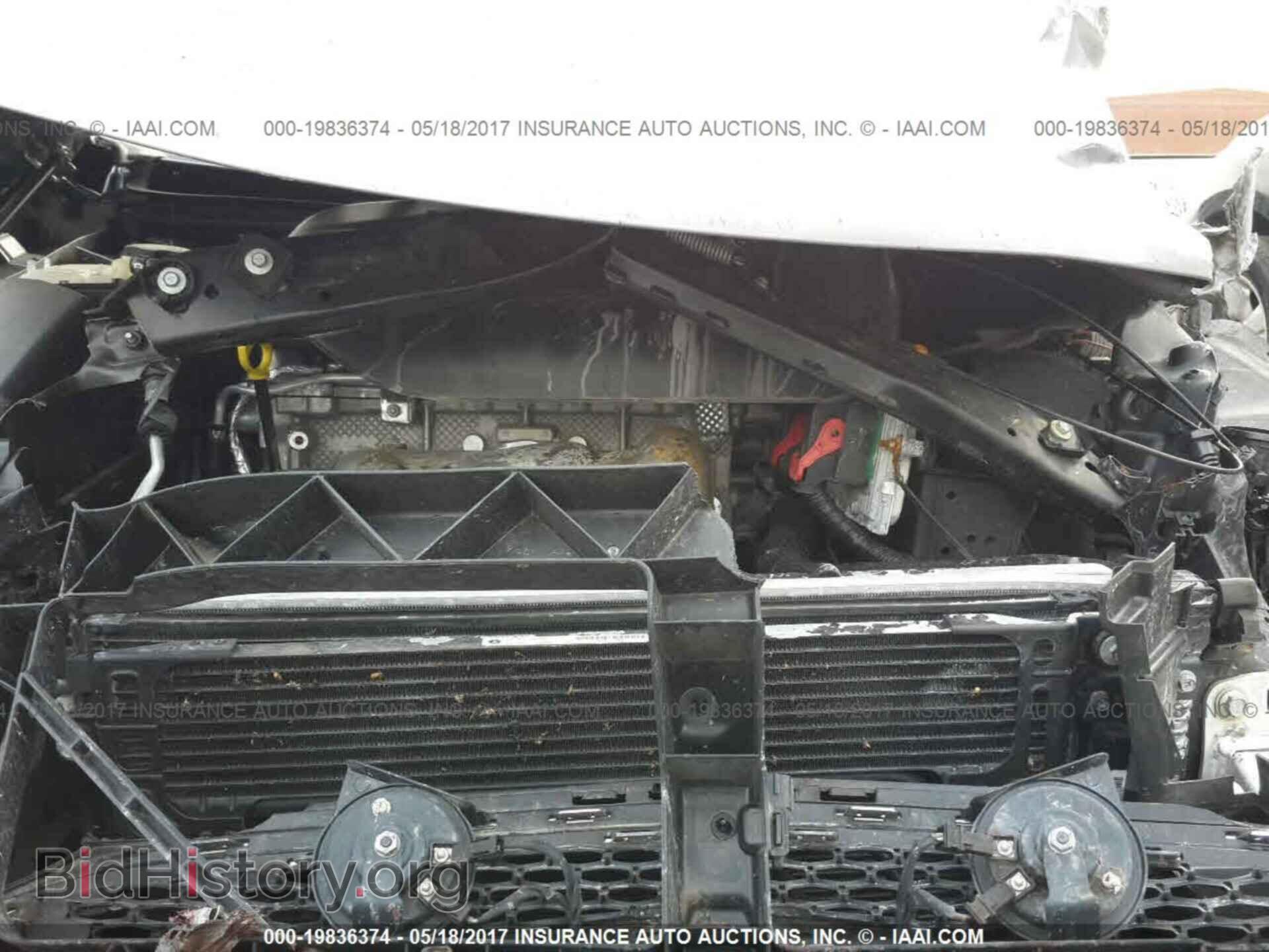 2016 Chrysler 200 - VIN: 1C3CCCAB9GN133329 - Фото 10