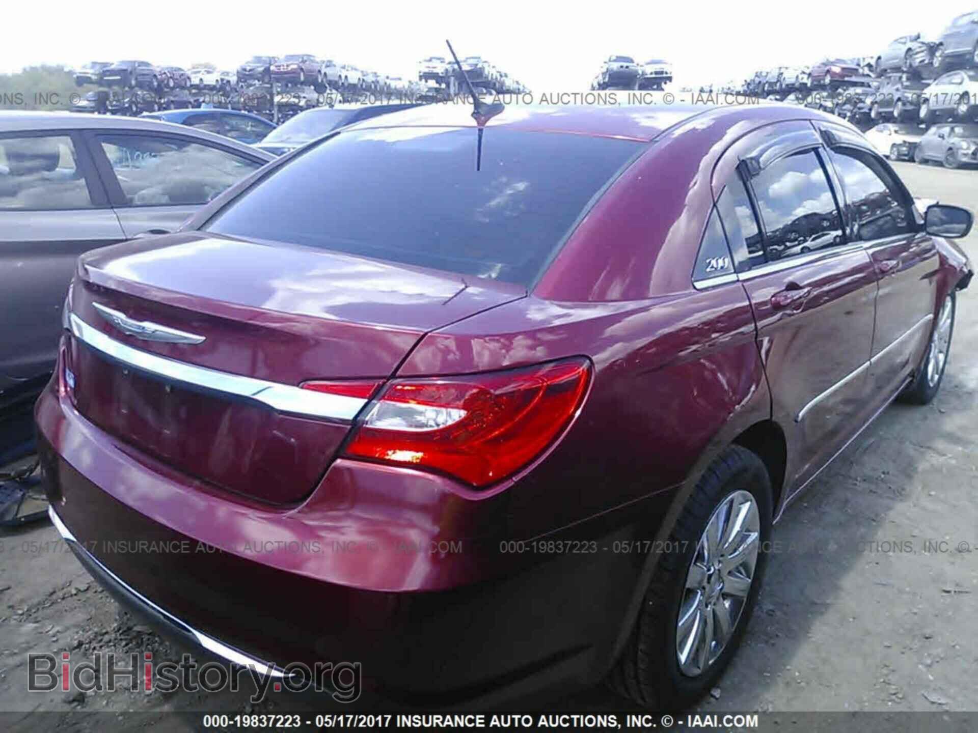 2012 Chrysler 200 - VIN: 1C3CCBBB3CN135824 - Фото 4