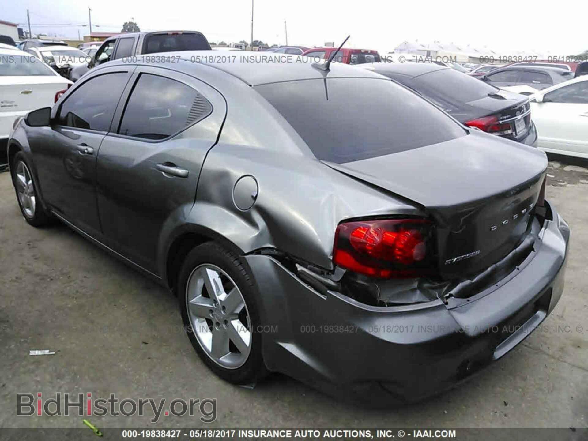 2013 Dodge Avenger - VIN: 1C3CDZAB2DN688196 - Фото 3