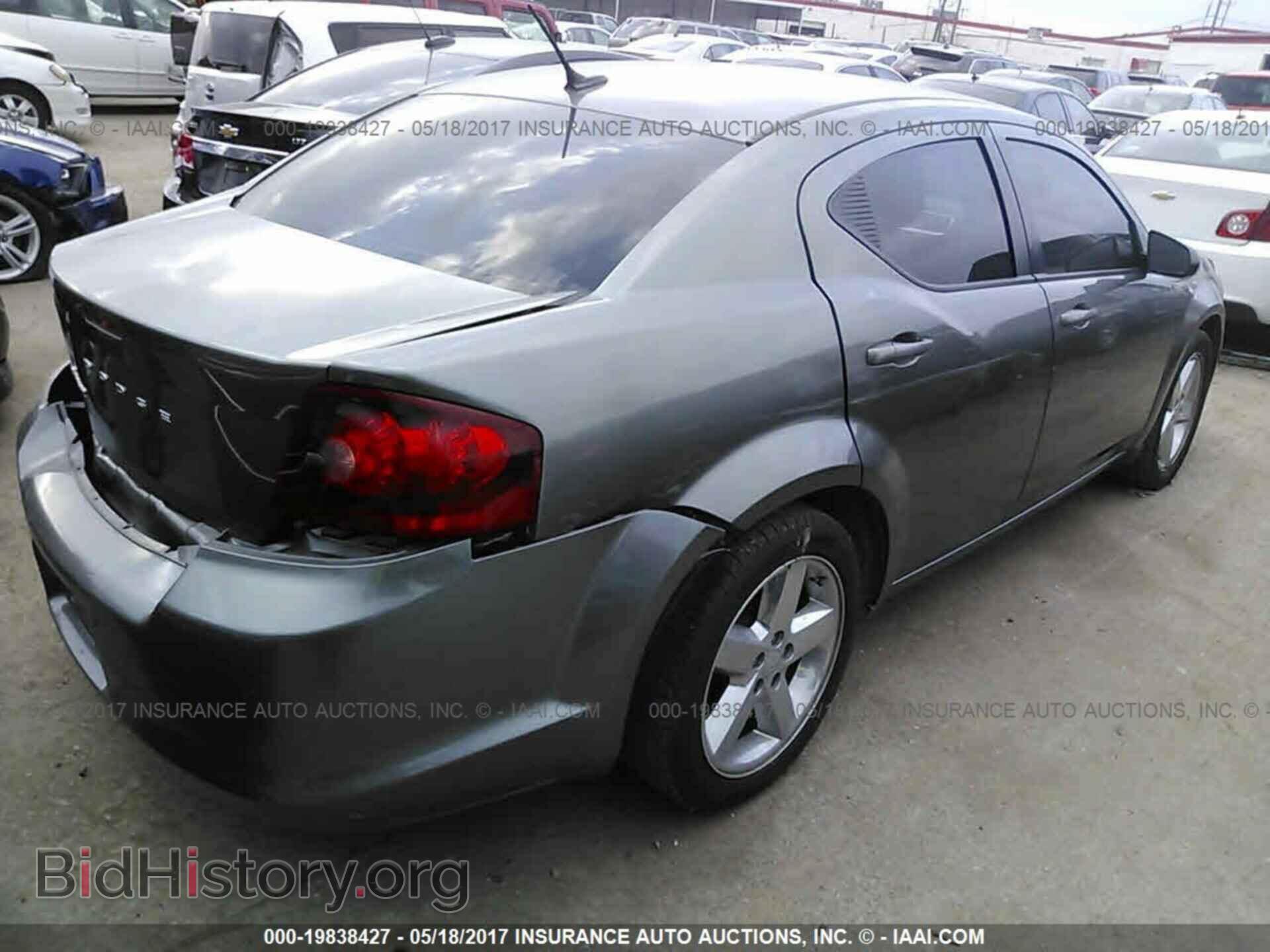 2013 Dodge Avenger - VIN: 1C3CDZAB2DN688196 - Фото 4