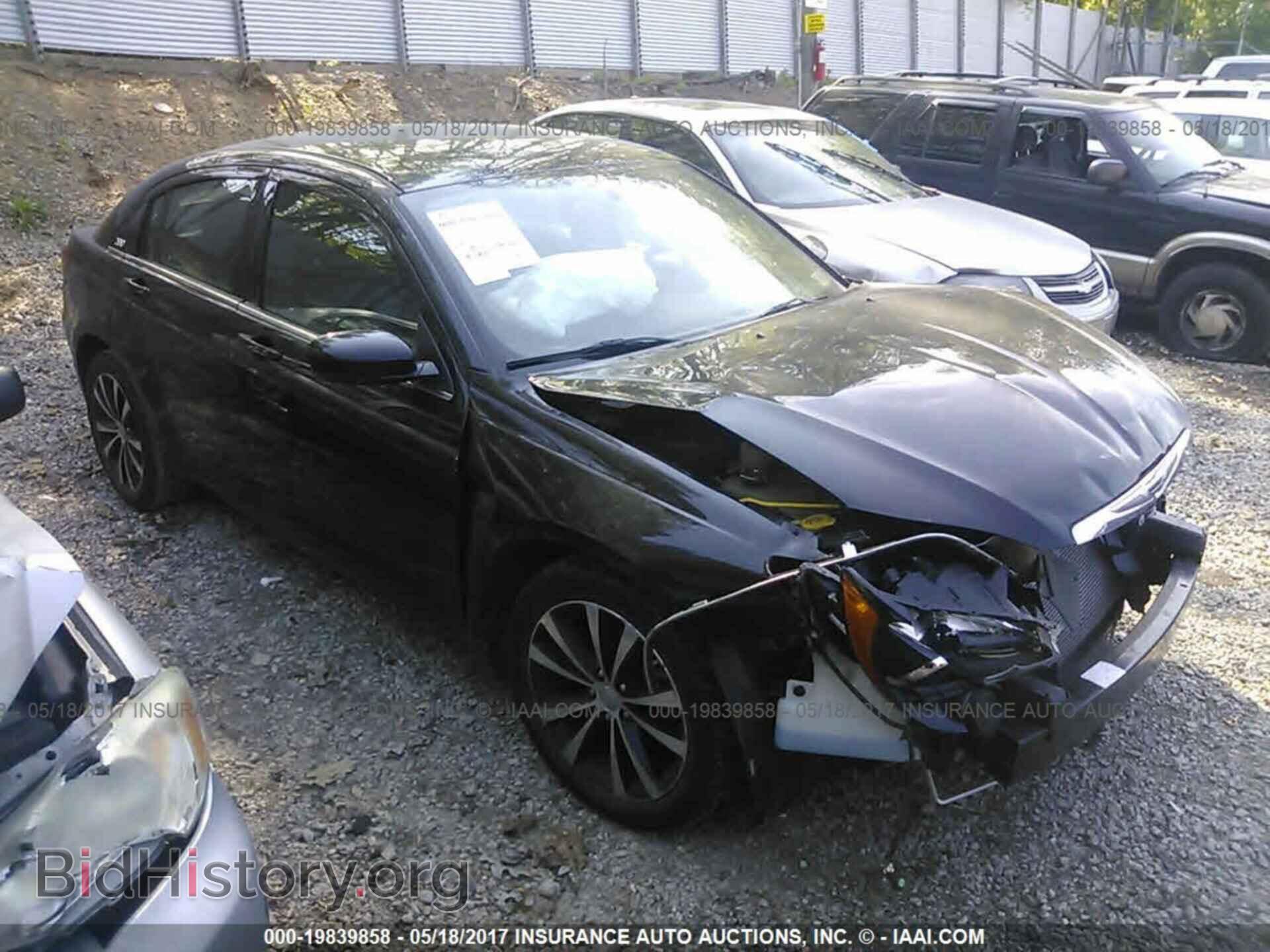 Фотография 1C3CCBCG6DN523559 - Chrysler 200 2013