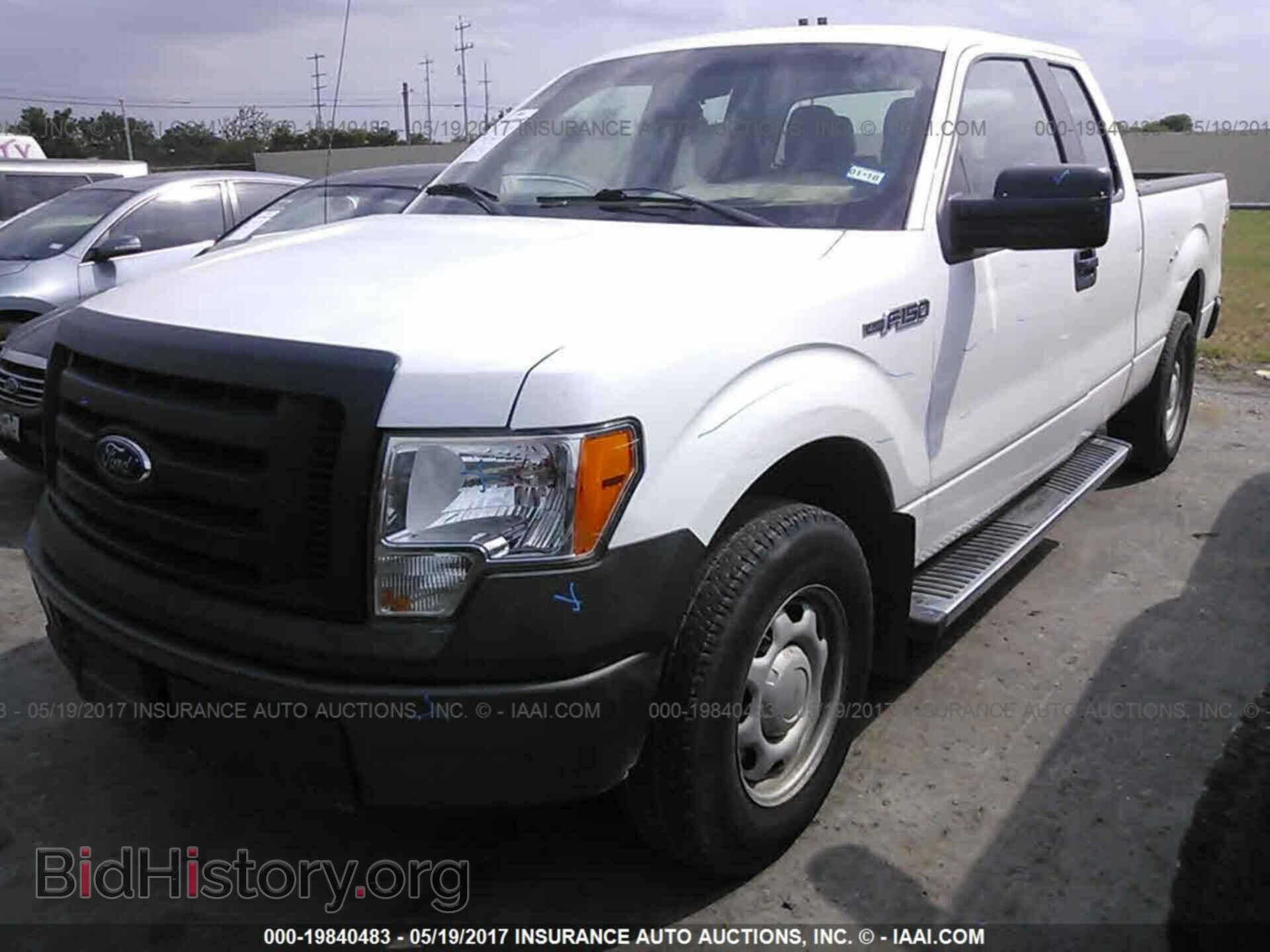 2011 Ford F150 - VIN: 1FTEX1CM4BFB17909 - Фото 2
