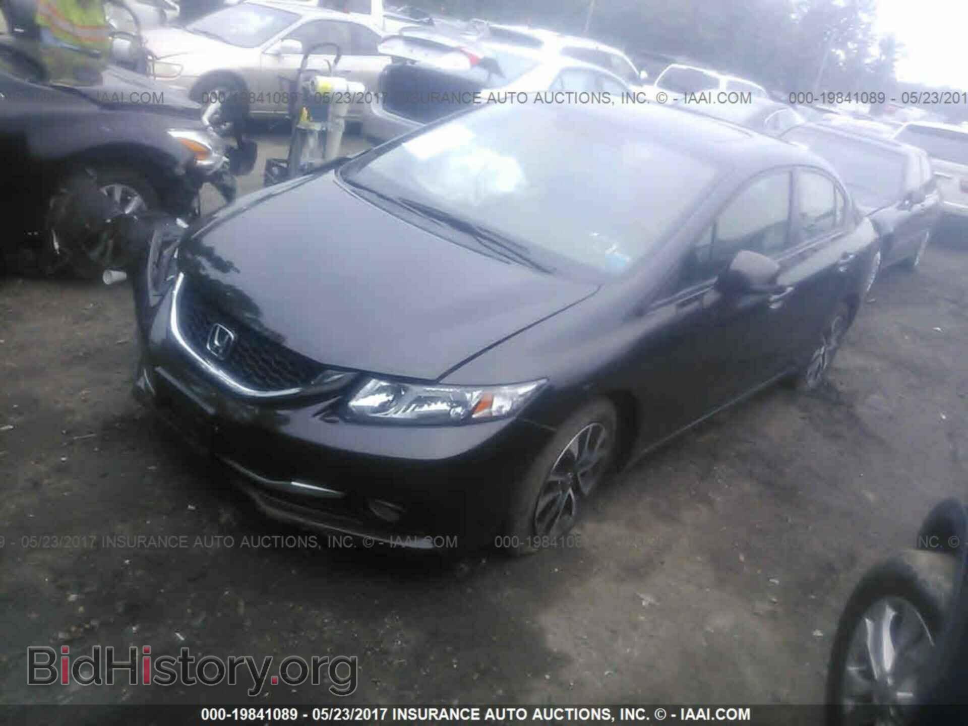 2013 Honda Civic - VIN: 19XFB2F96DE245629 - Фото 2