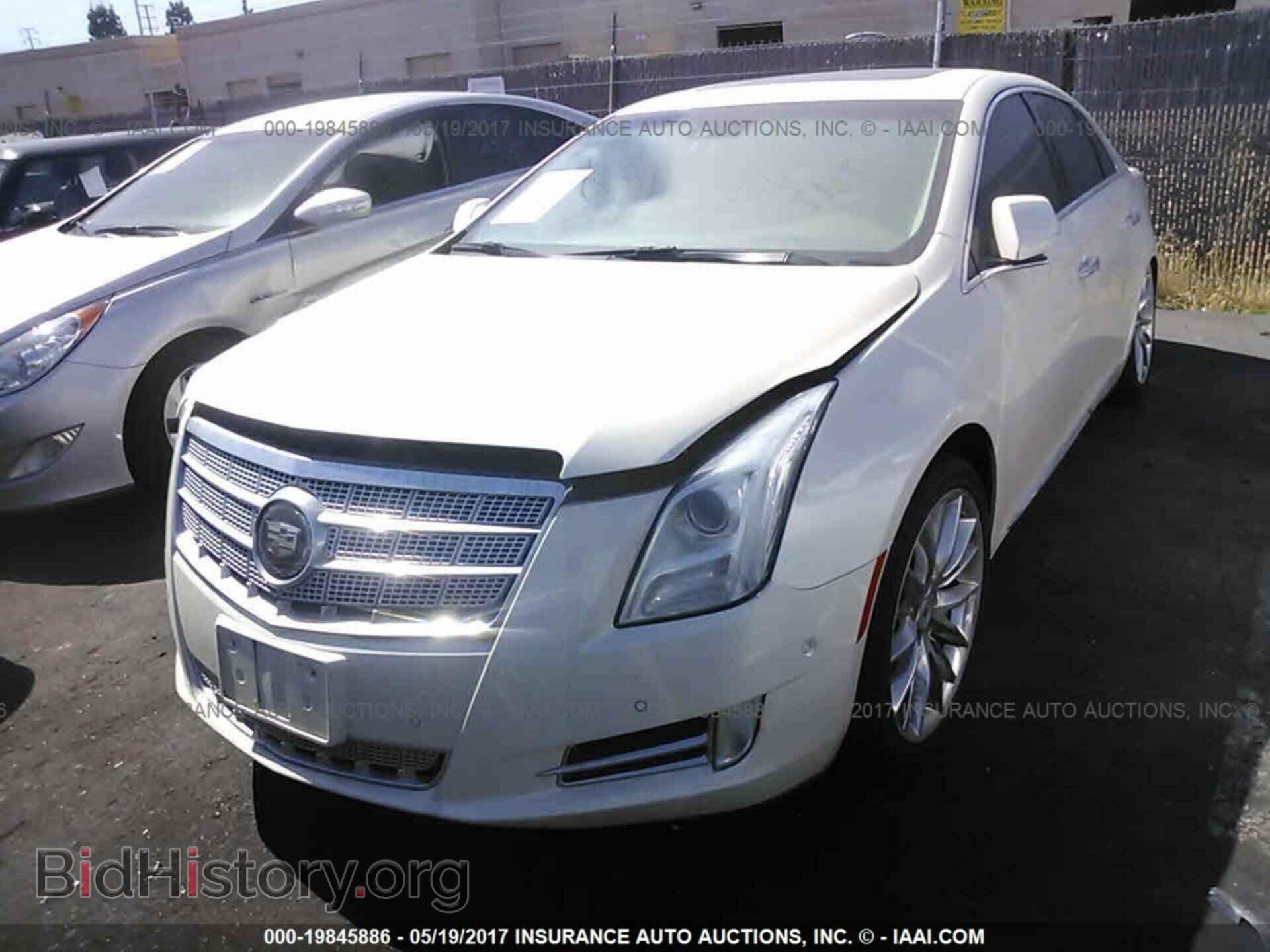 2015 Cadillac Xts - VIN: 2G61S5S32F9124002 - Фото 2