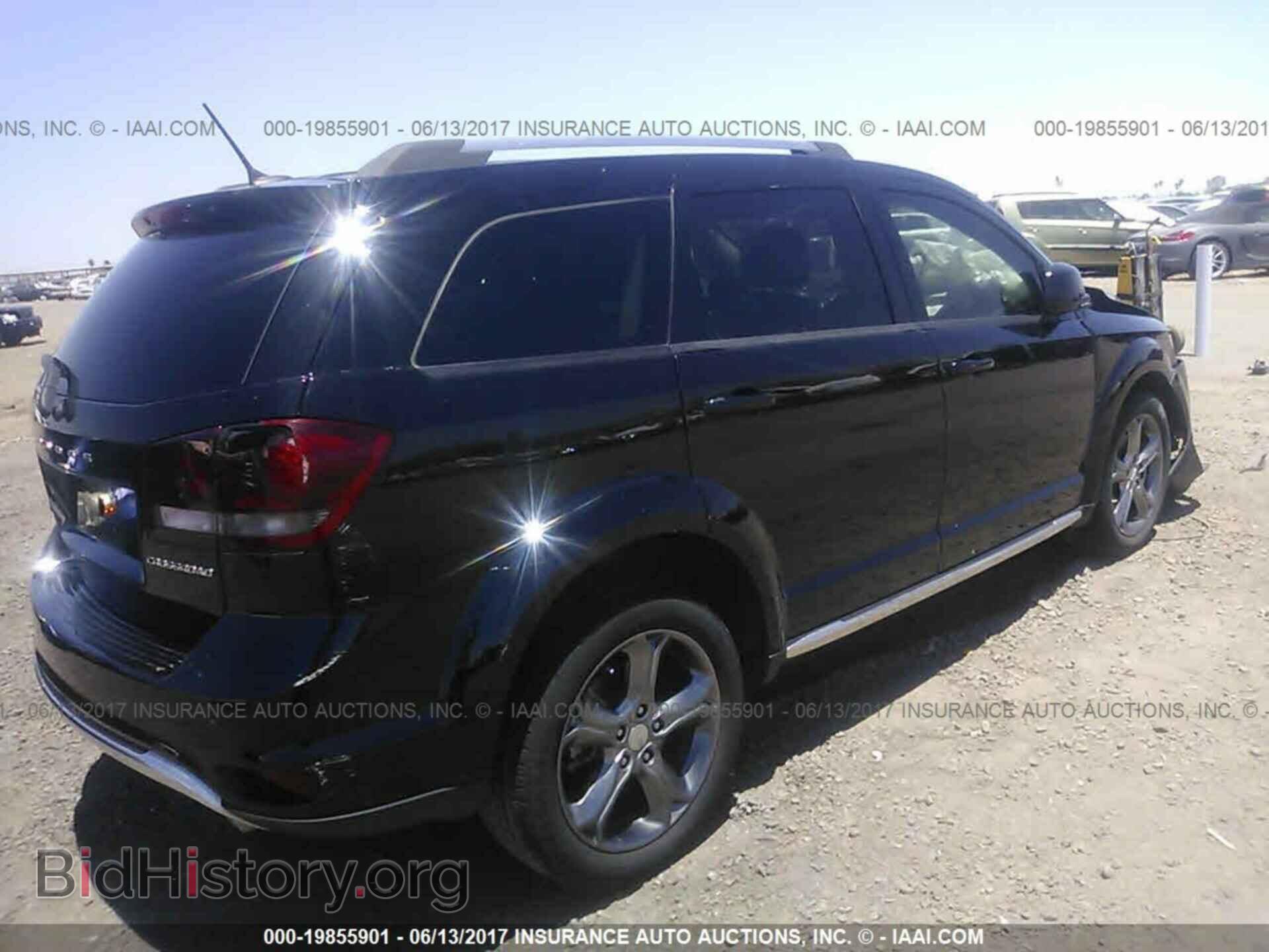 2015 Dodge Journey - VIN: 3C4PDCGG2FT711900 - Photo 4